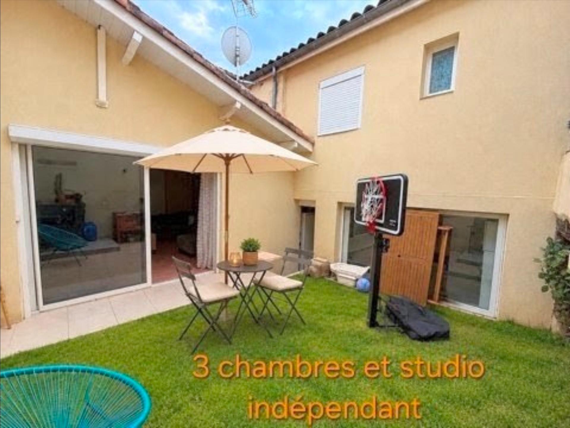 Maison 7 pièces 155 m² · à Gondrin · 155 m² · 158 000 €