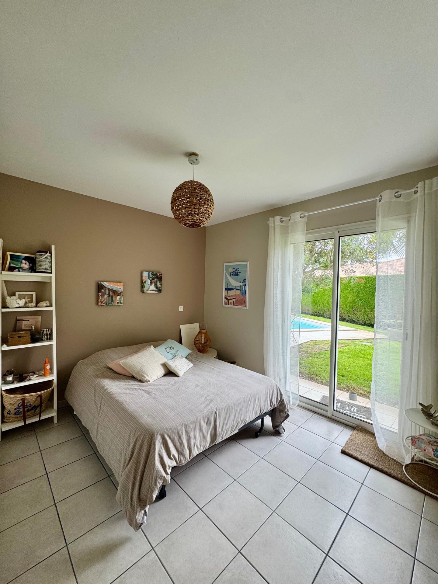 Photo 5 of the listing.