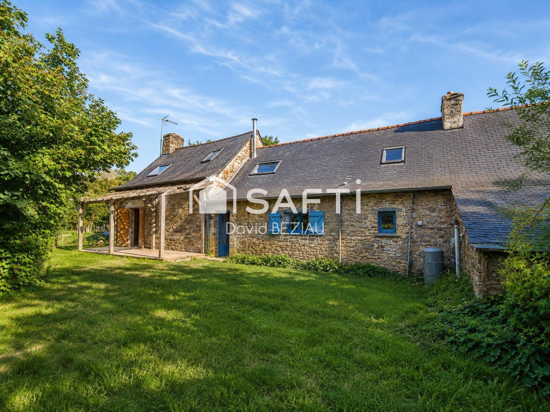 À la campagne -  Maison en pierre