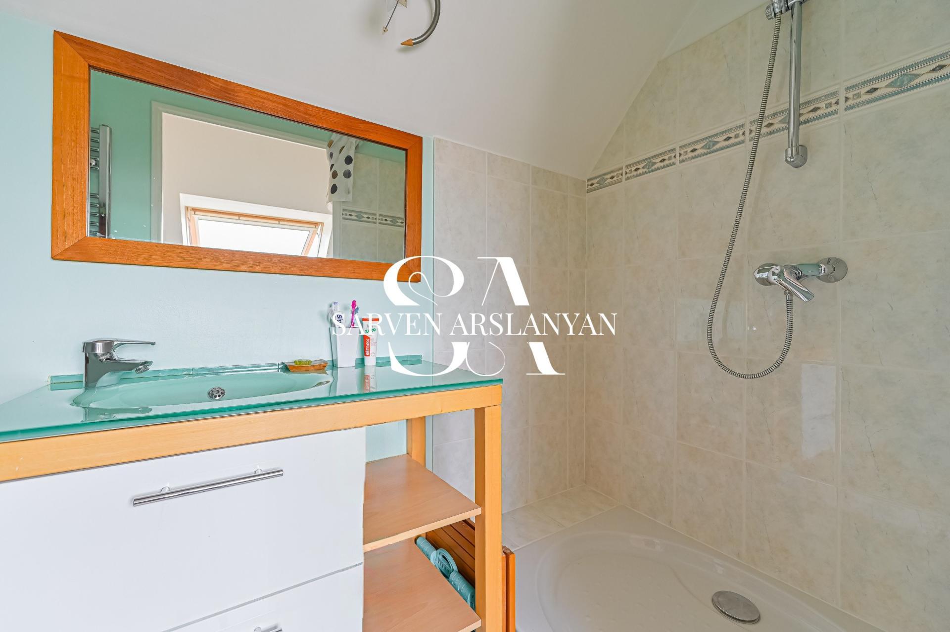 Photo SAFTI — Appartement 4 pièces, 110 m² à Villejuif 5