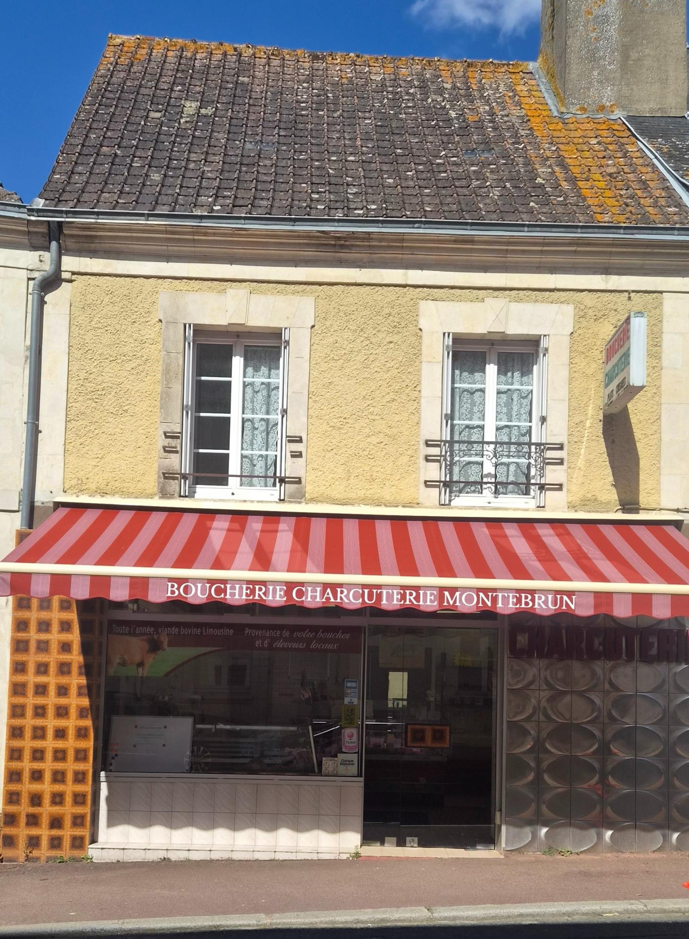 A saisir fonds de commerce boucherie charcuterie traiteur · à Mansigné · 80 m² · 45 000 €
