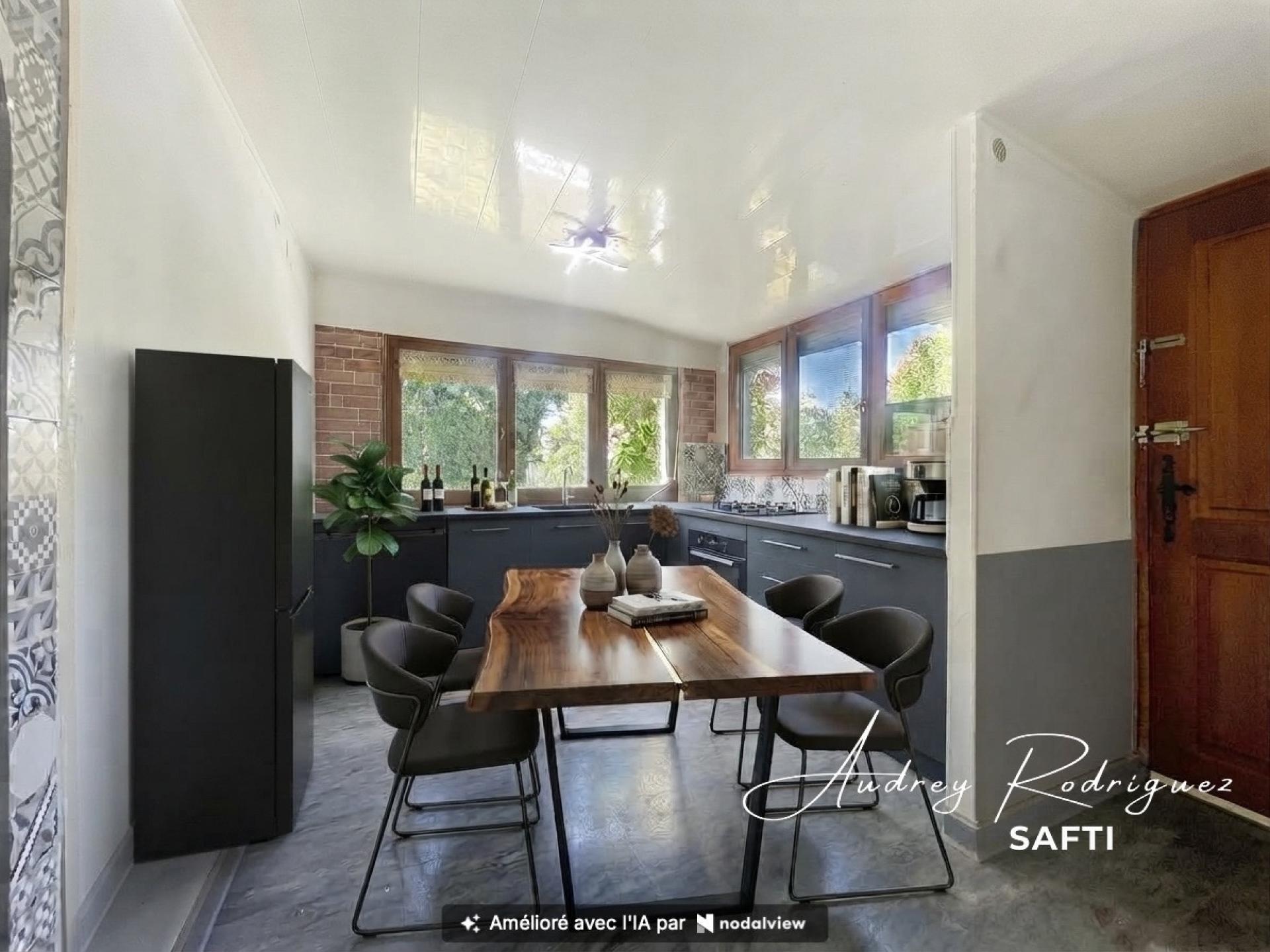 Photo SAFTI — Maison 5 pièces, 88 m² à Tournon Sur Rhone 3