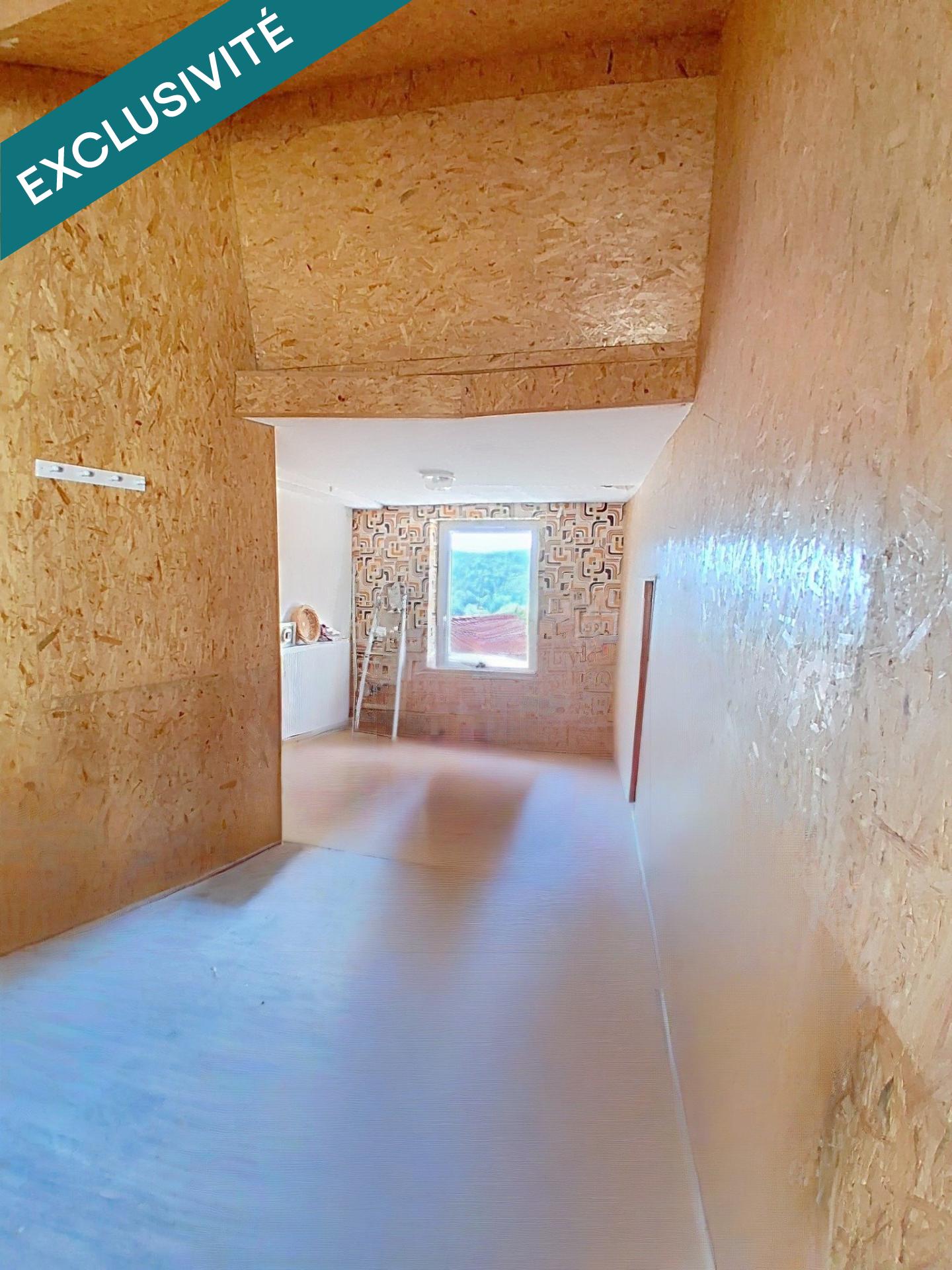 Maison de ville en pierre, 105m² habitables, terrain non attenant, idéal petit budget