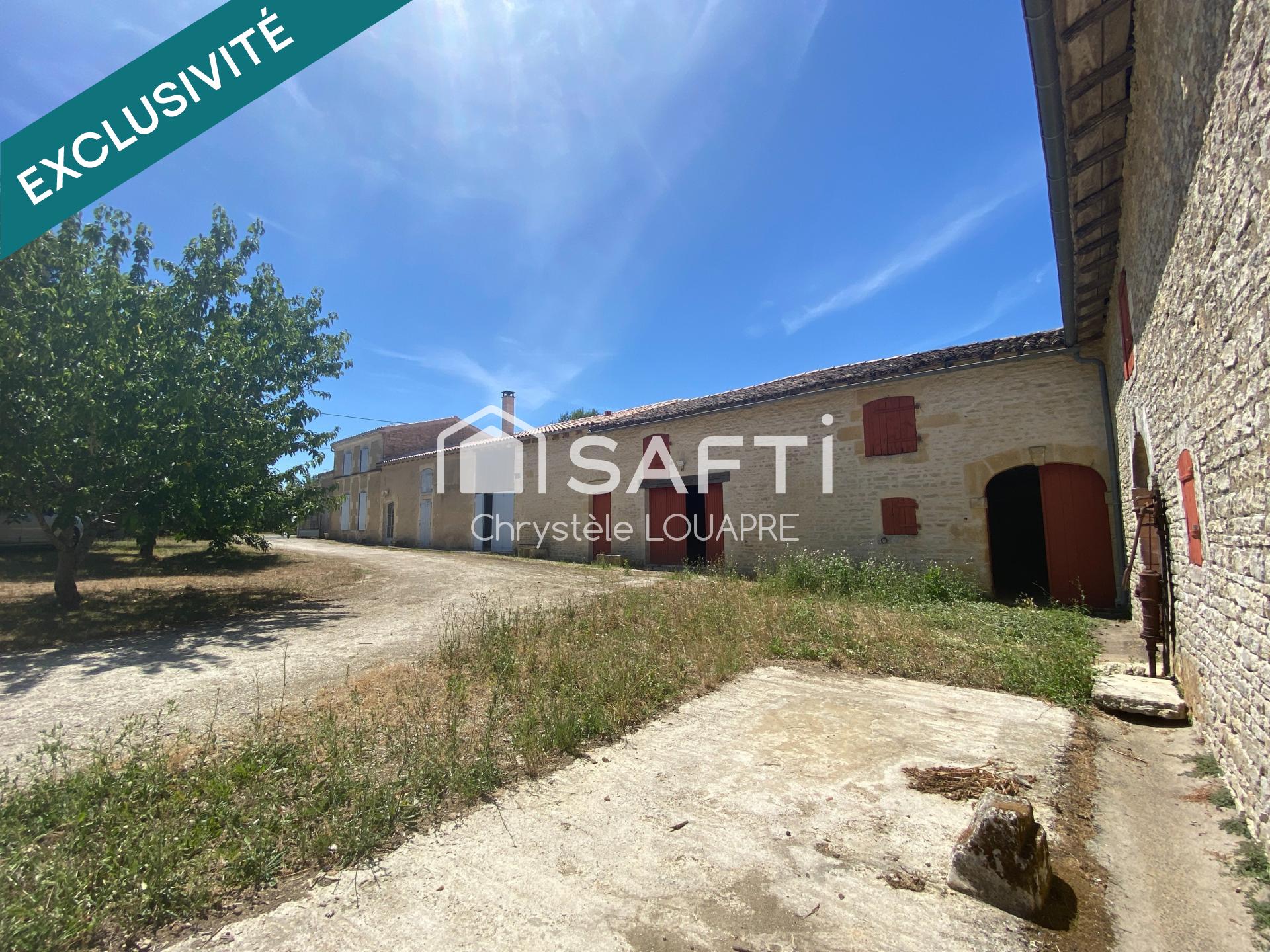 Maison charentaise rénovée 4 chambres en campagne