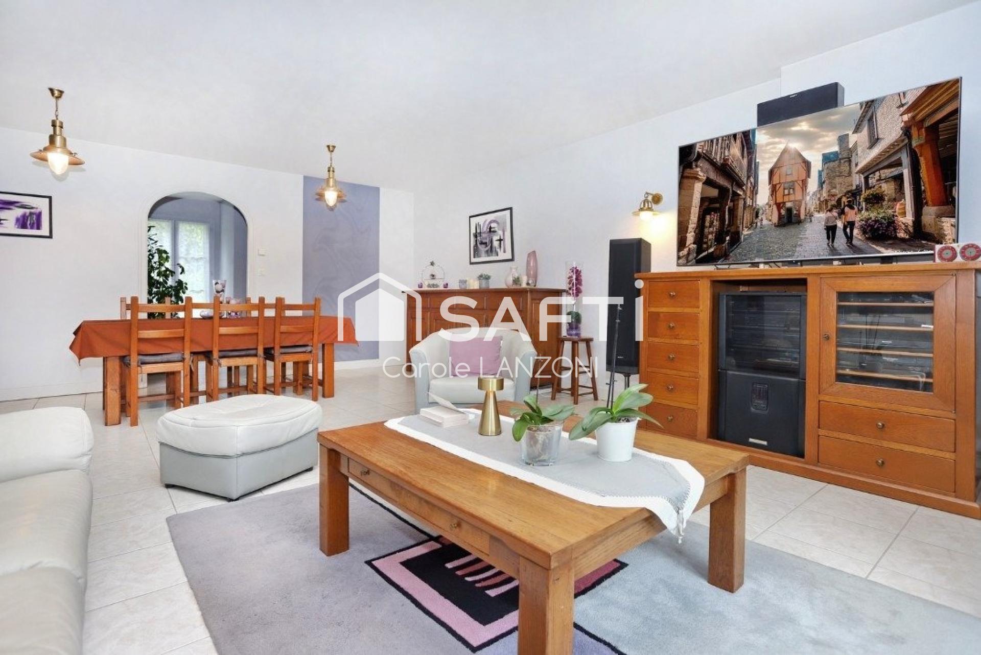 Argentré-du-Plessis-Maison familiale 290m2