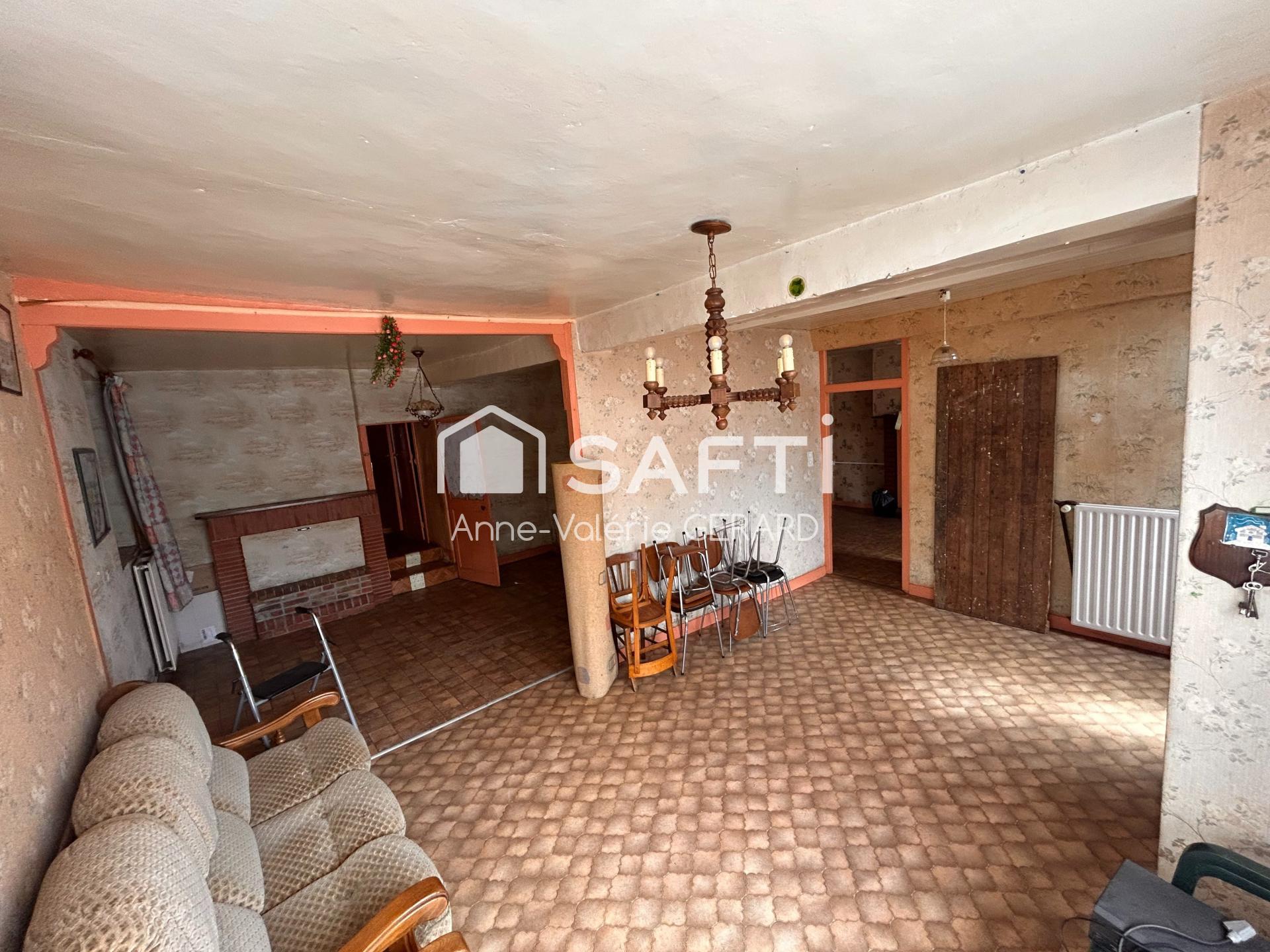 Photo SAFTI — Maison 6 pièces, 128 m² à Fougerolles Du Plessis 2