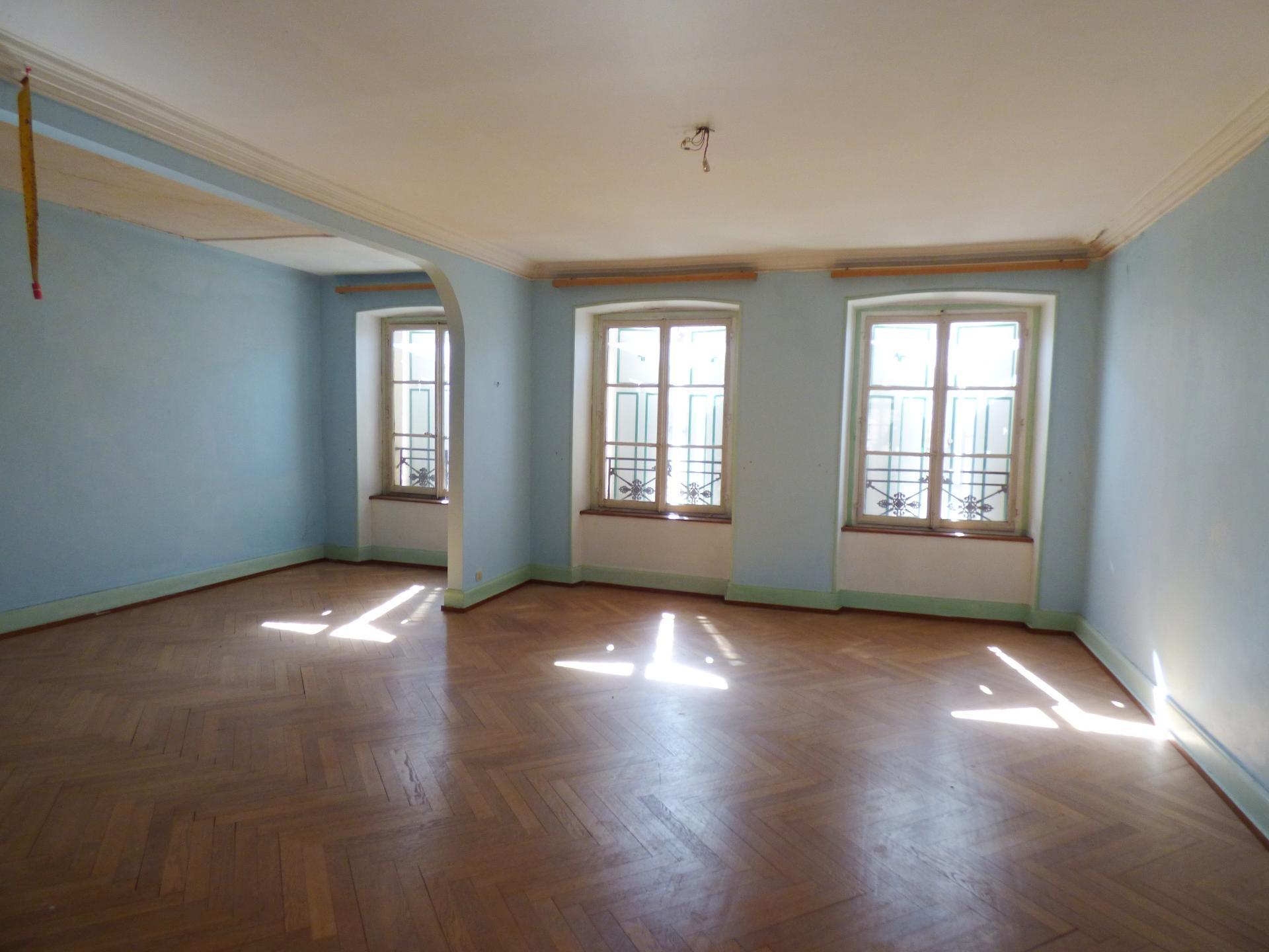 Immeuble 350 m² · à Masevaux-Niederbruck · 350 m² · 75 000 €