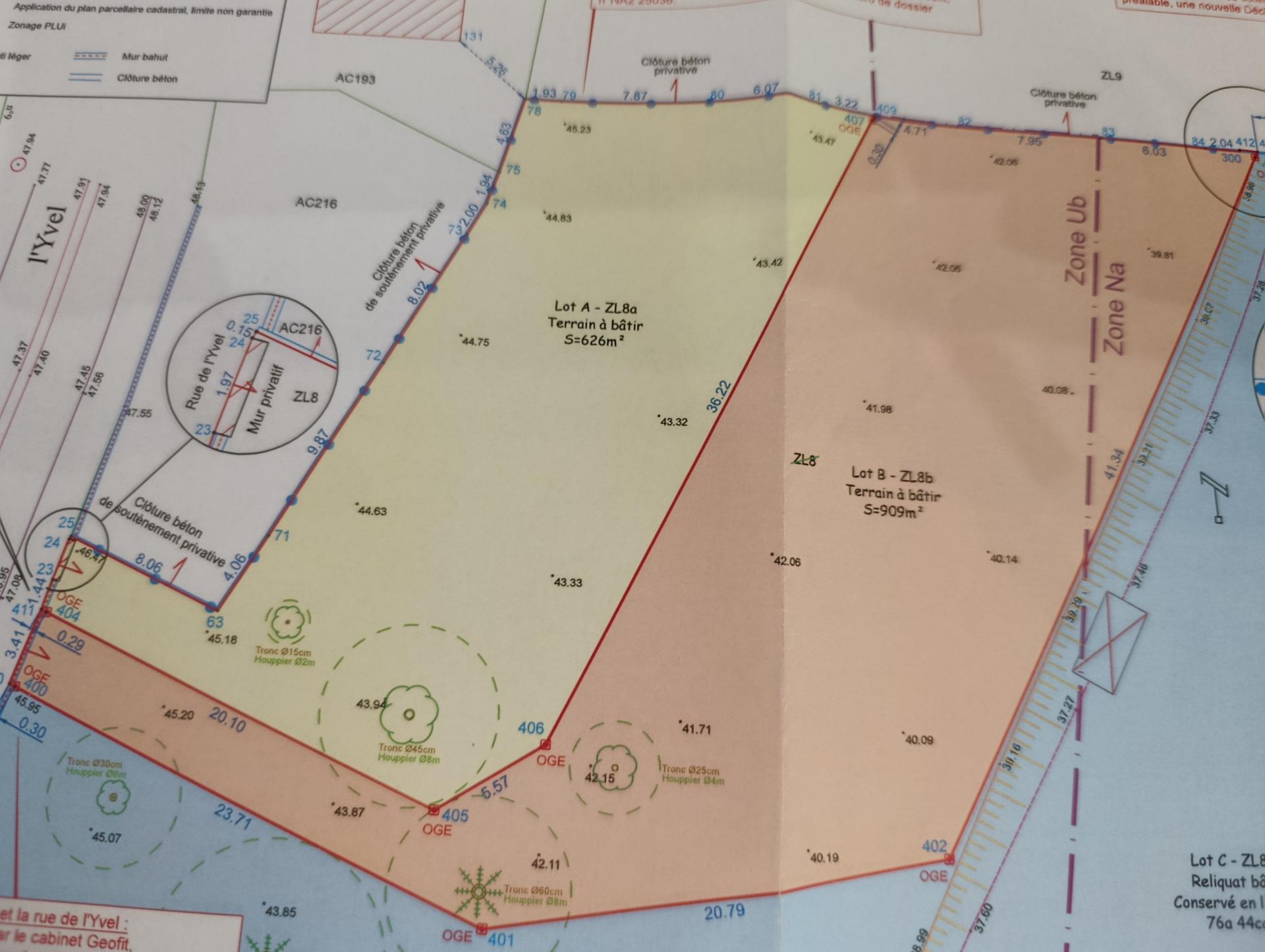 Terrain - 1 535m² · à Loyat · 48 500 €
