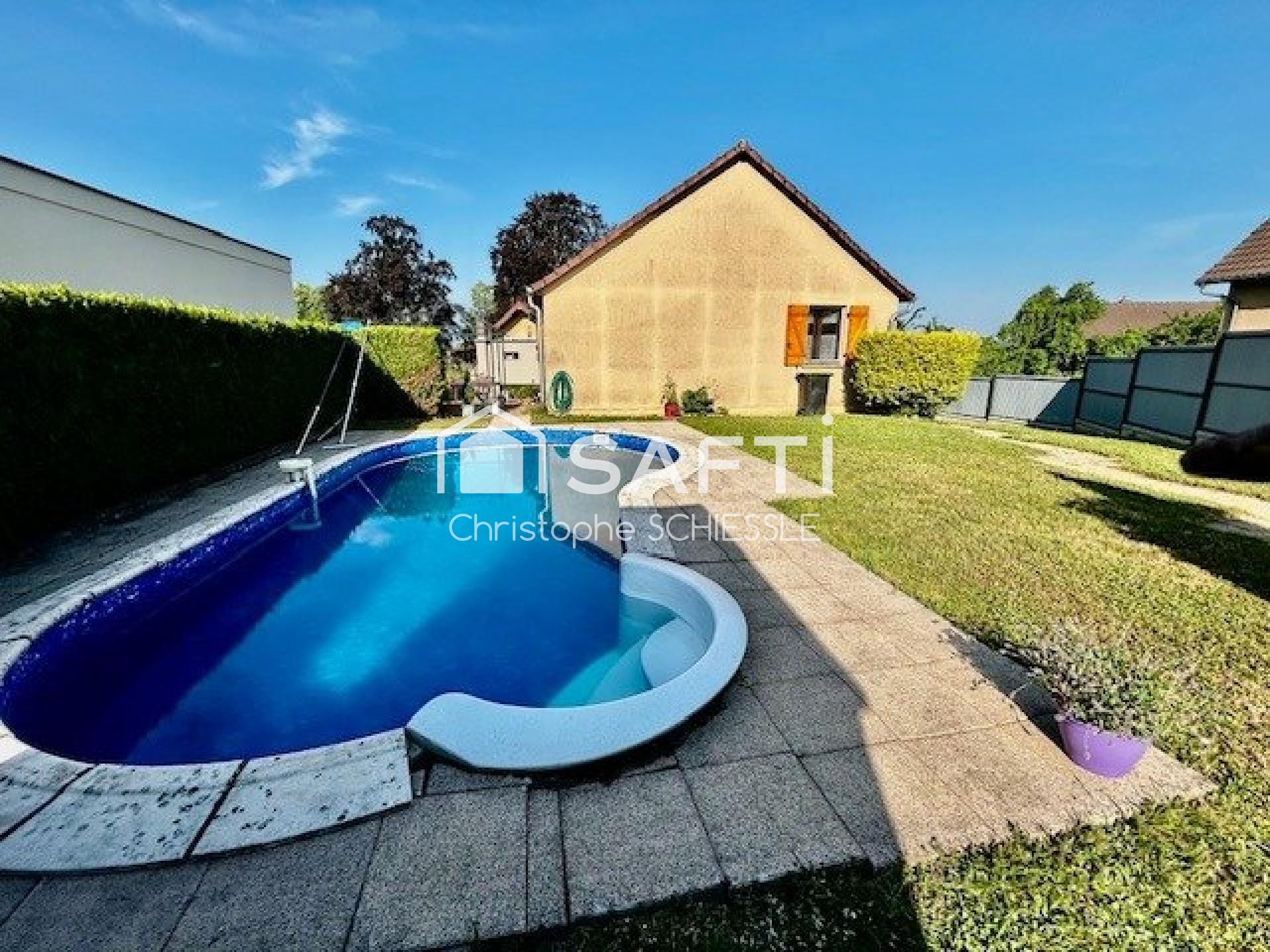 Maison plain-pied sur sous sol de 72 M2 sur 5 ares avec piscine