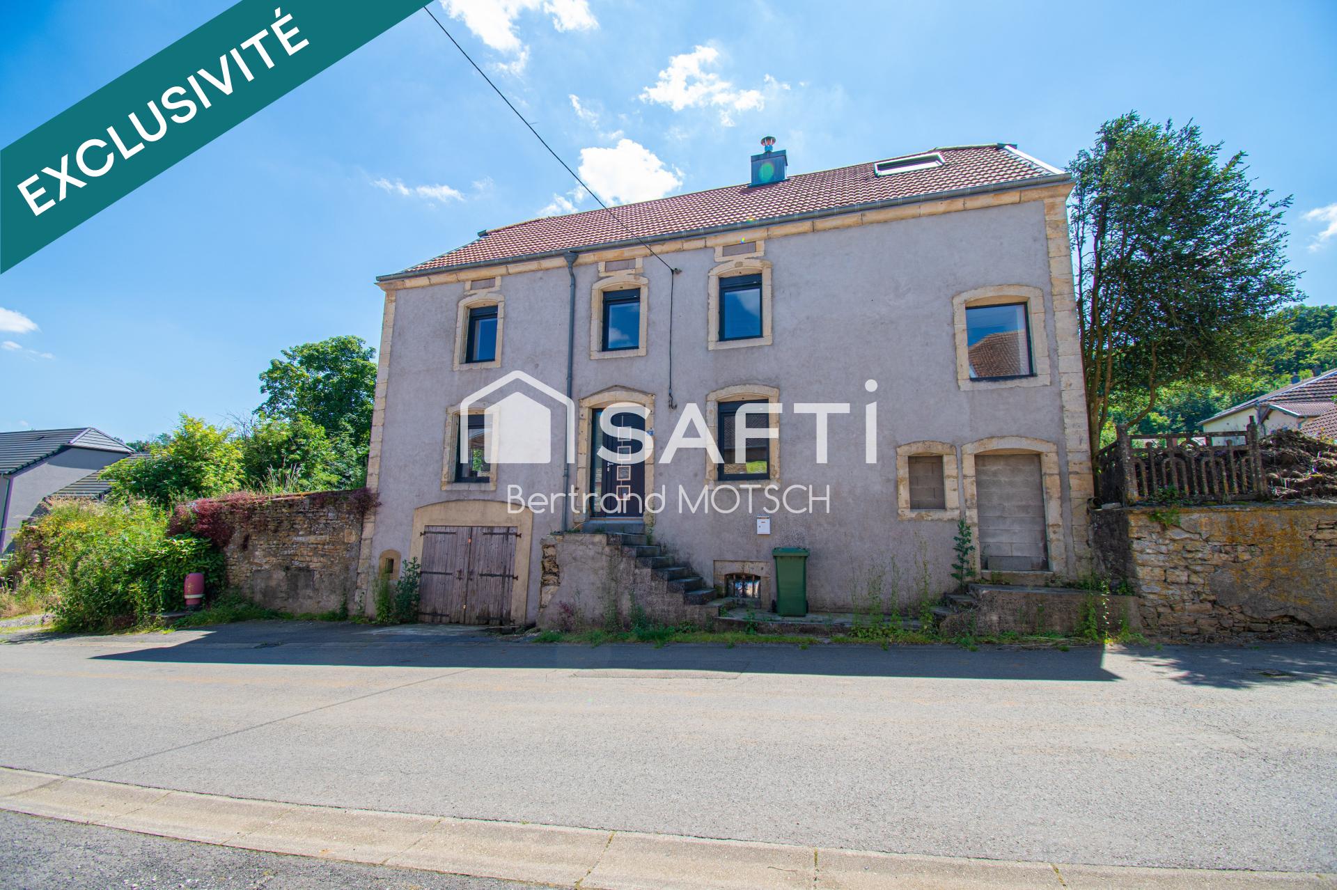Maison de 185 m2 sur terrain 2347m2 à finir .