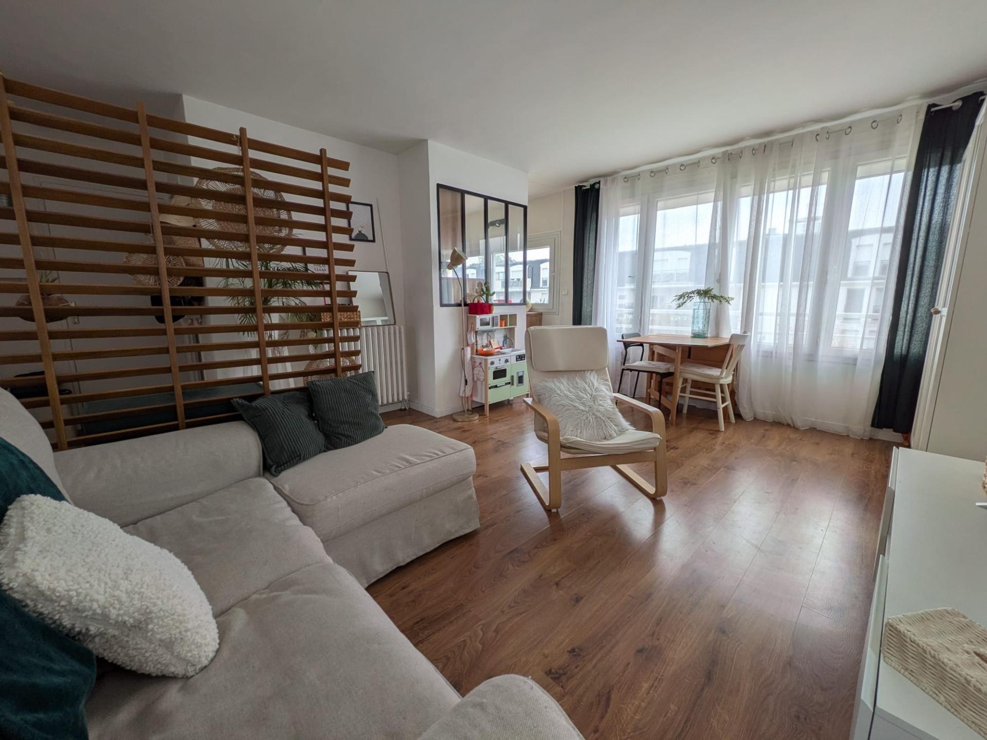 Appartement 3 pièces 52 m² · à Le Plessis-Bouchard · 52 m² · 180 000 €