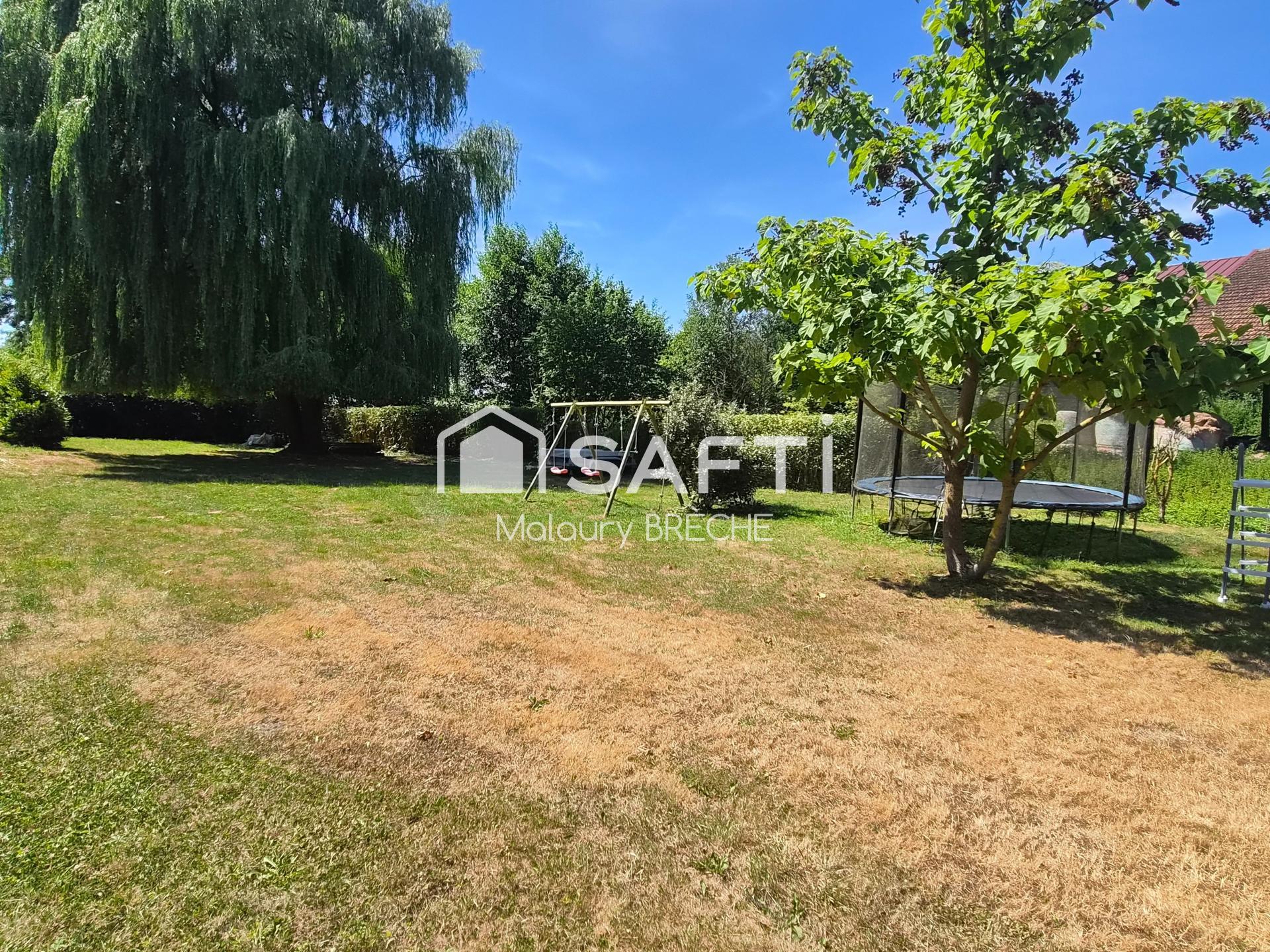 Photo SAFTI — Maison 8 pièces, 280 m² à Foucaucourt Sur Thabas 2