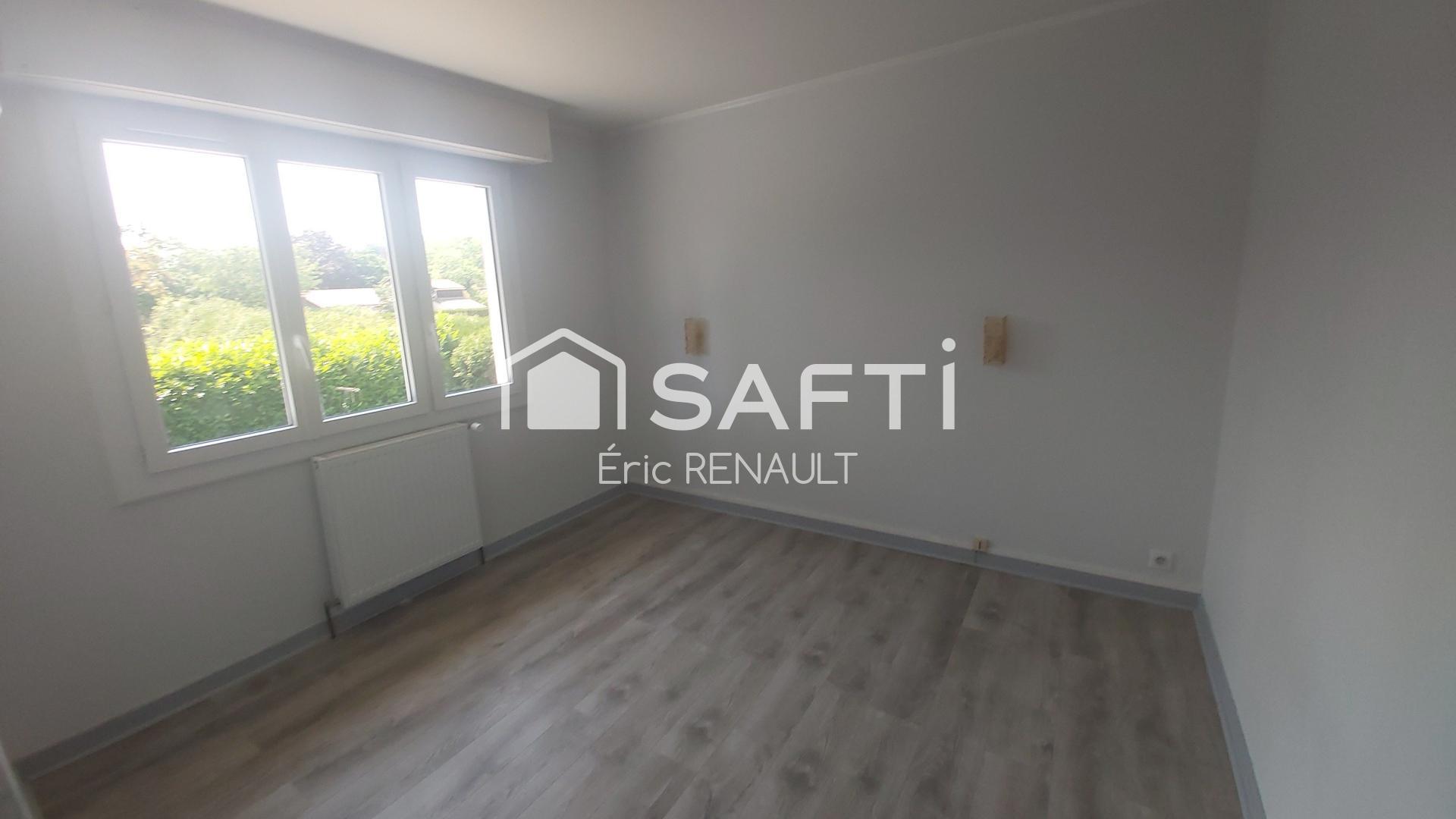 Photo SAFTI — Maison 4 pièces, 80 m² à Magnac Sur Touvre 5