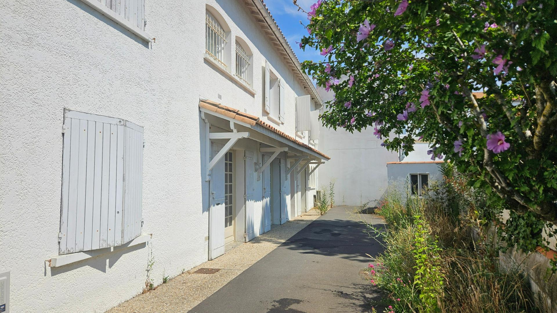 Appartement 6 pièces 129 m² · à Breuillet · 129 m² · 242 900 €