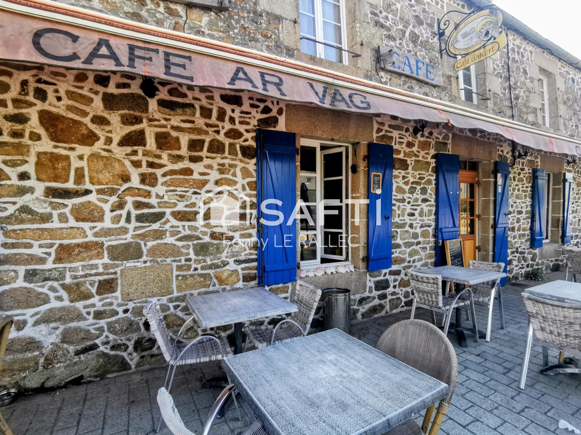 Bar, restaurant, concert