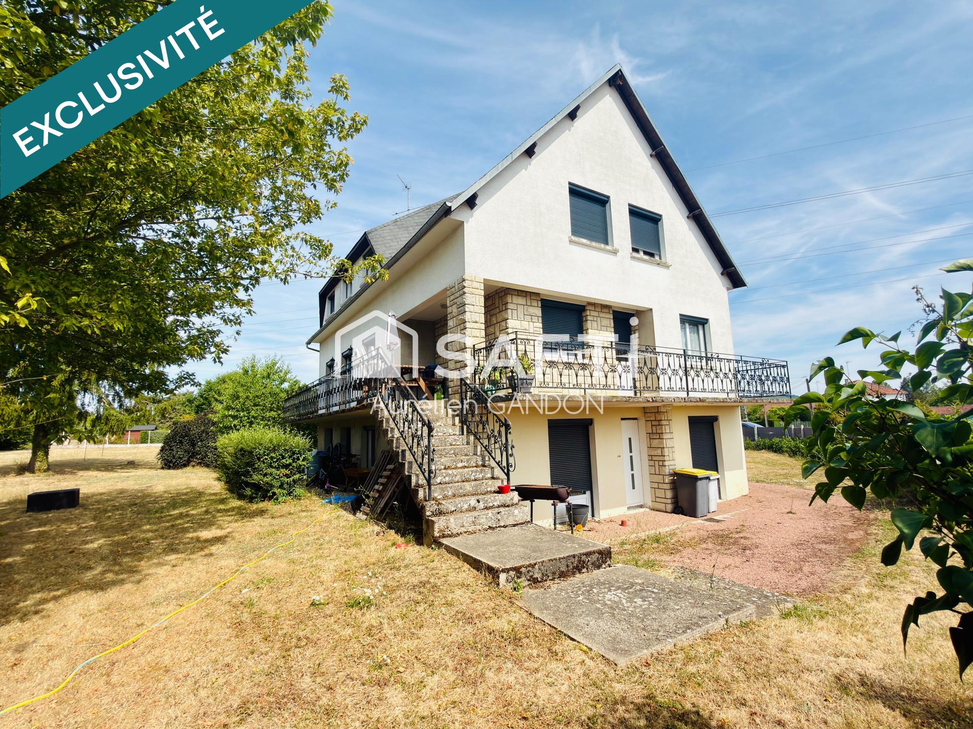 Maison T9 avec grand jardin