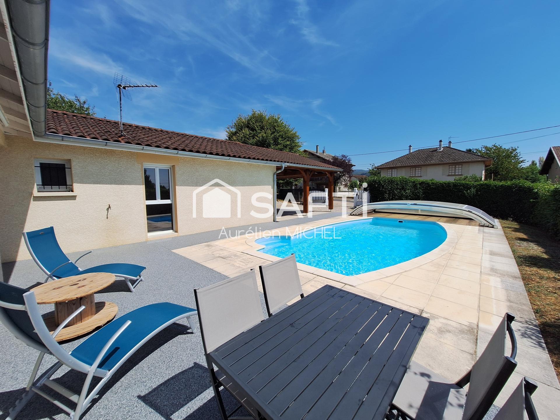 Maison de plain pied de 146m² avec véranda et piscine