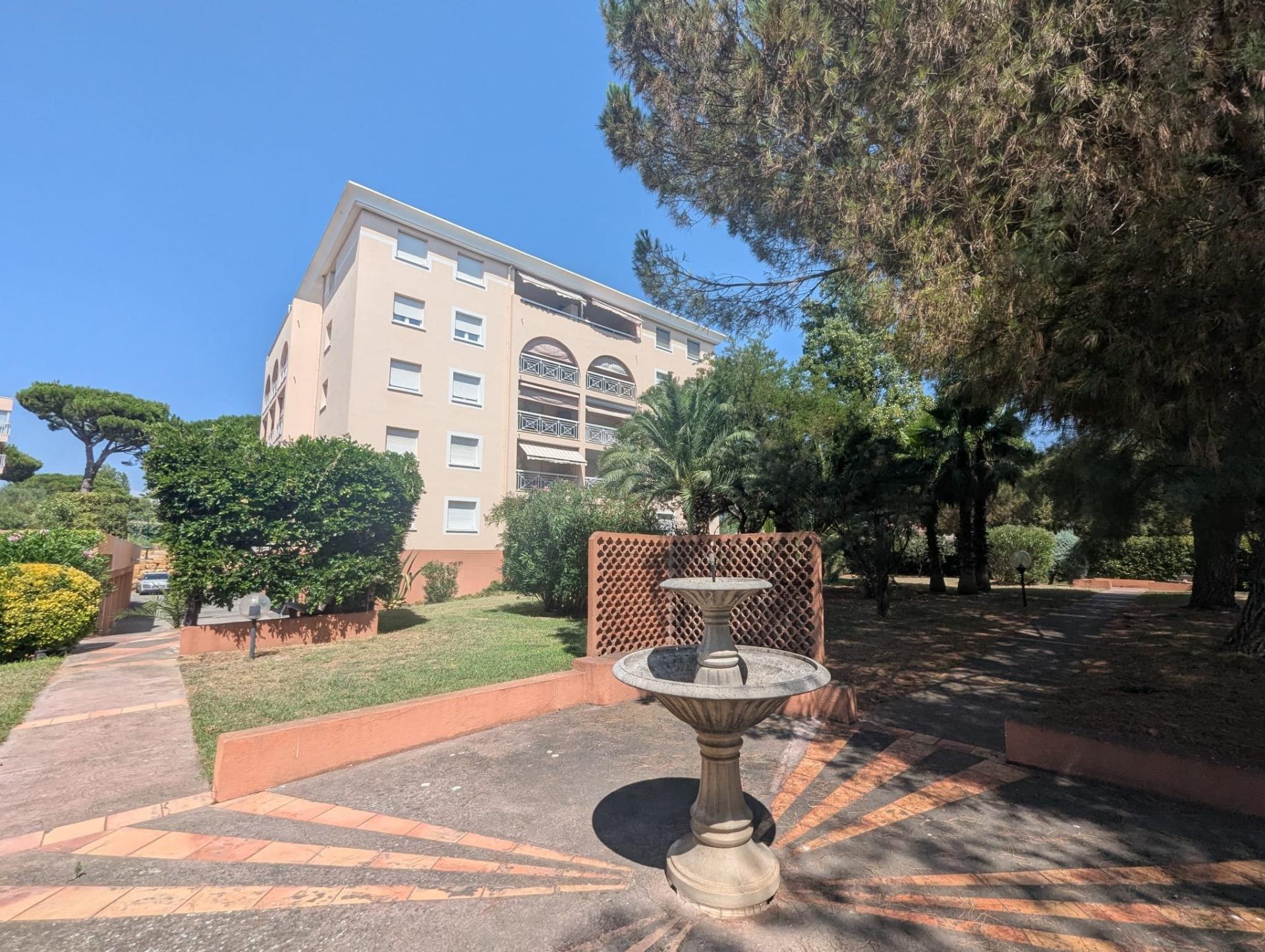 Appartement 2 pièces 43 m² · à Fréjus · 43 m² · 169 000 €