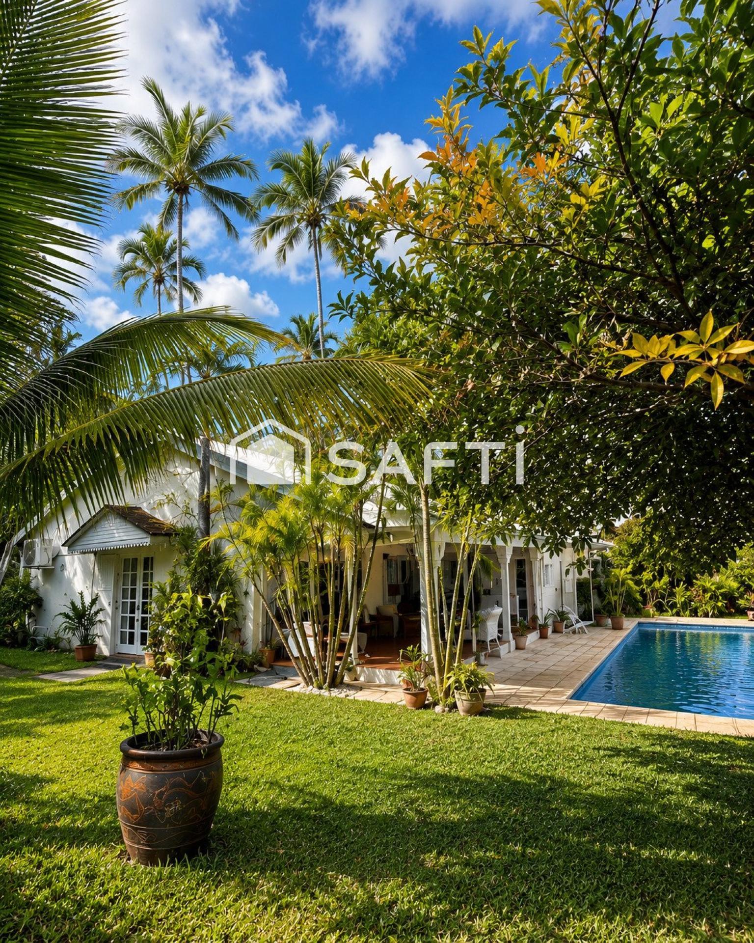 Photo SAFTI — Maison 5 pièces, 135 m² à Saint Paul 2