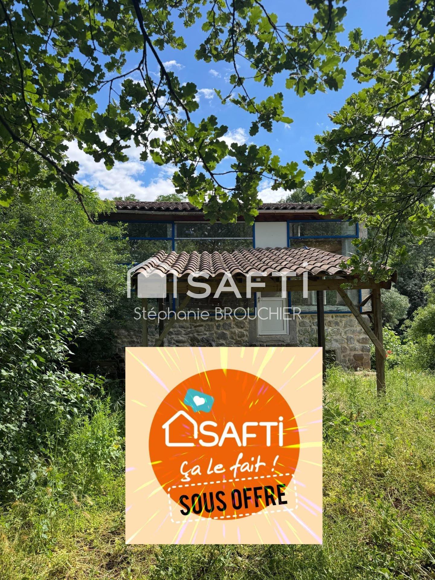 Maison en peine nature et accès rivière
