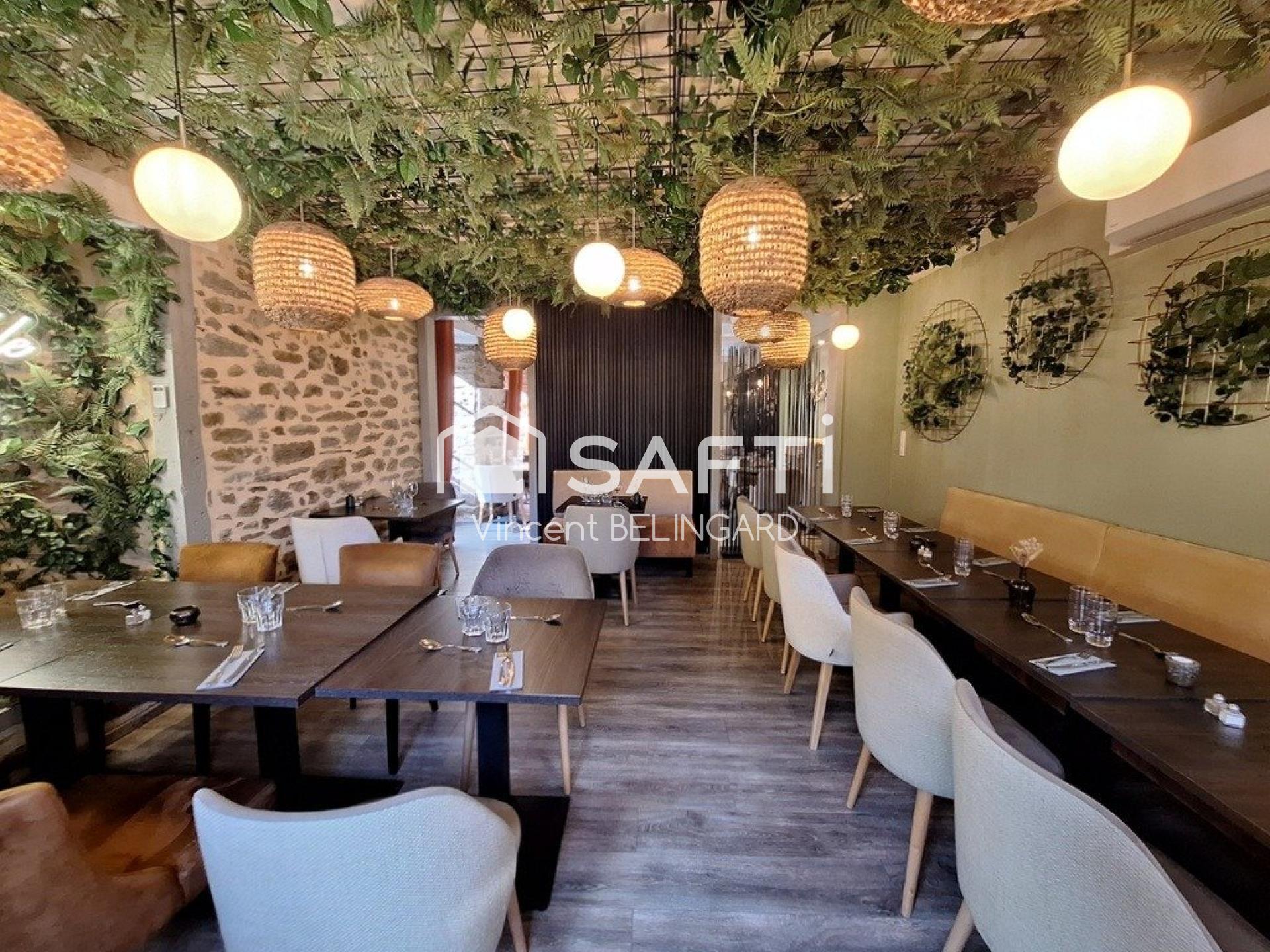 Restaurant licence iv · à Uzerche · 330 m² · 128 500 €