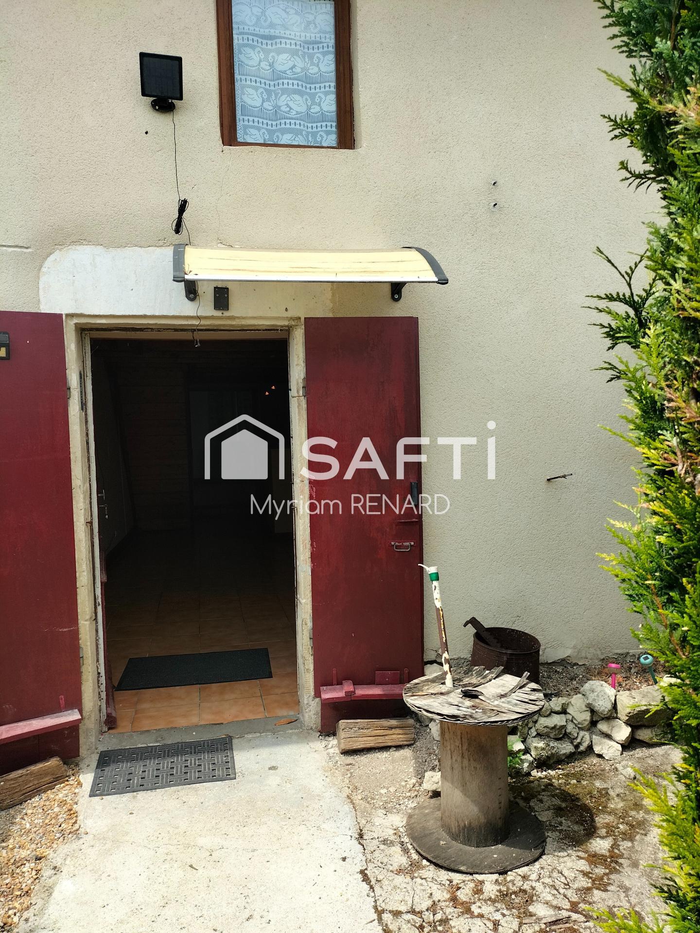 Maison type T5 - Essouvert - proche Saint jean d'Angely