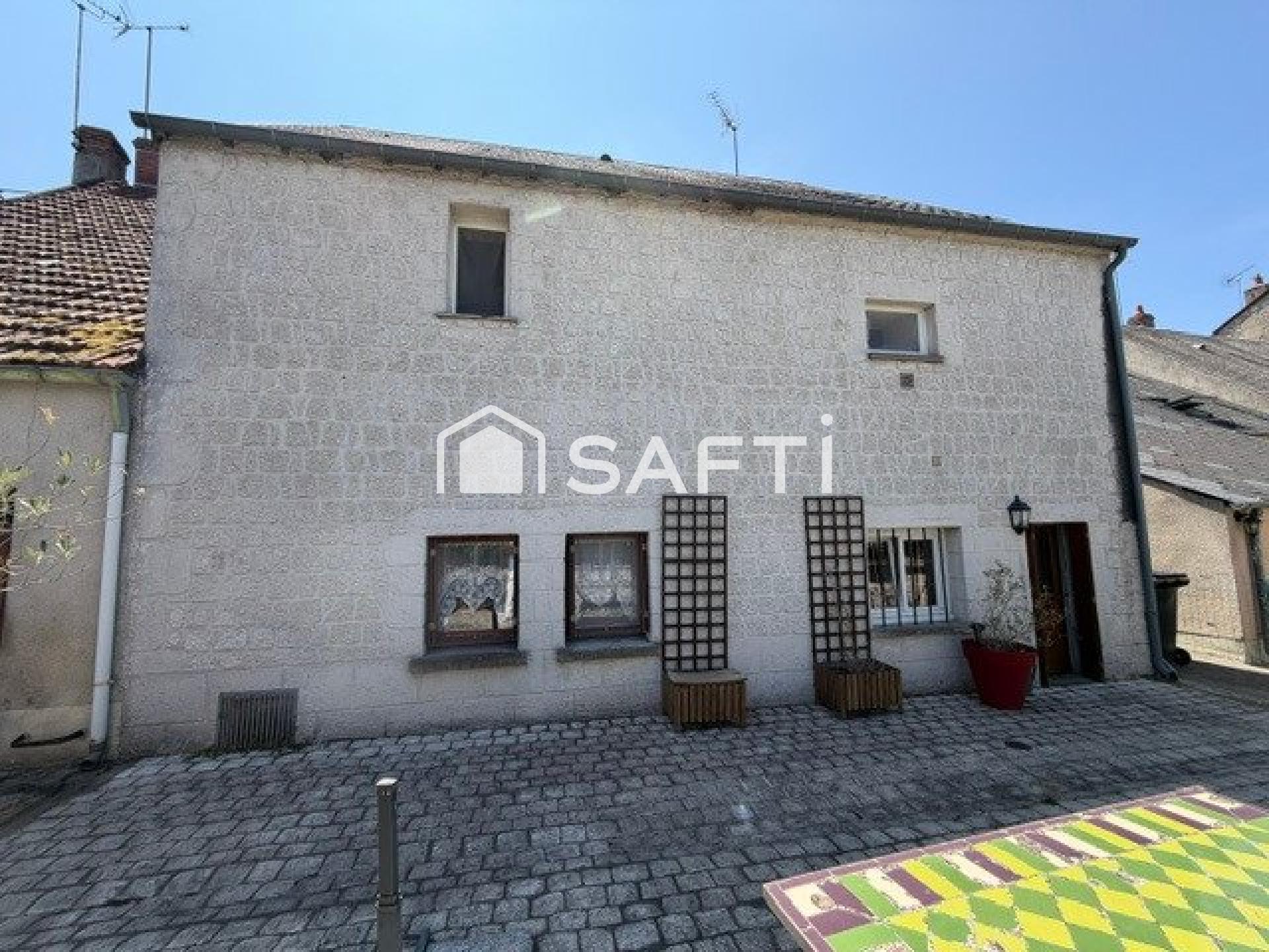 Maison 5 pièces 131 m² · à Huisseau-sur-Mauves · 131 m² · 199 500 €