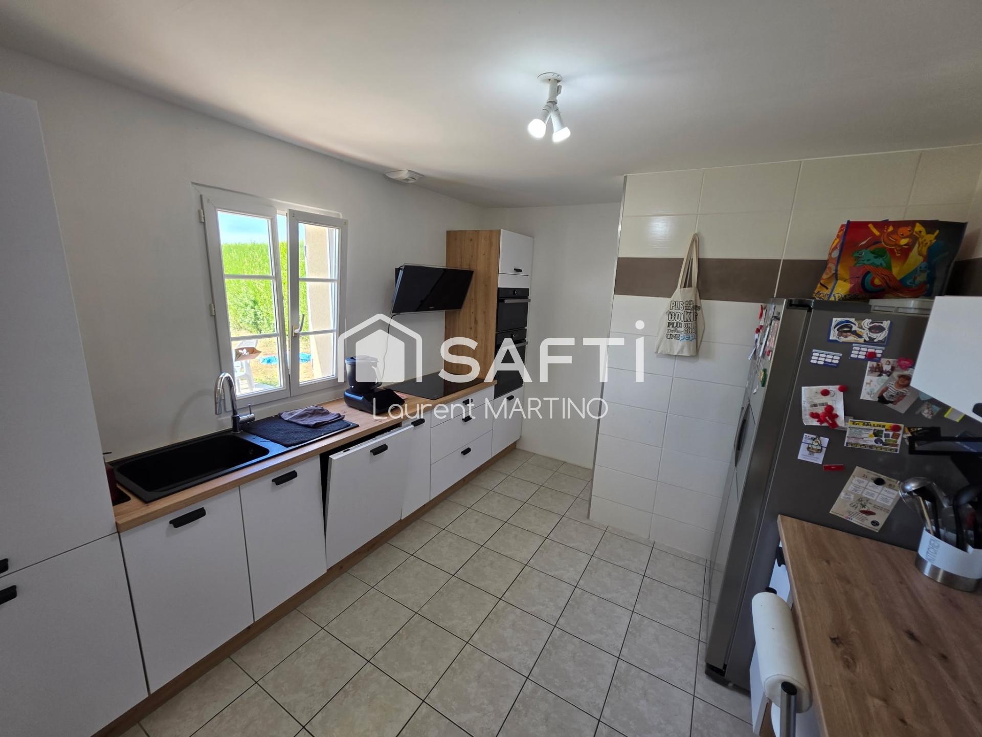Photo SAFTI — Maison 4 pièces, 105 m² à Maignelay Montigny 2