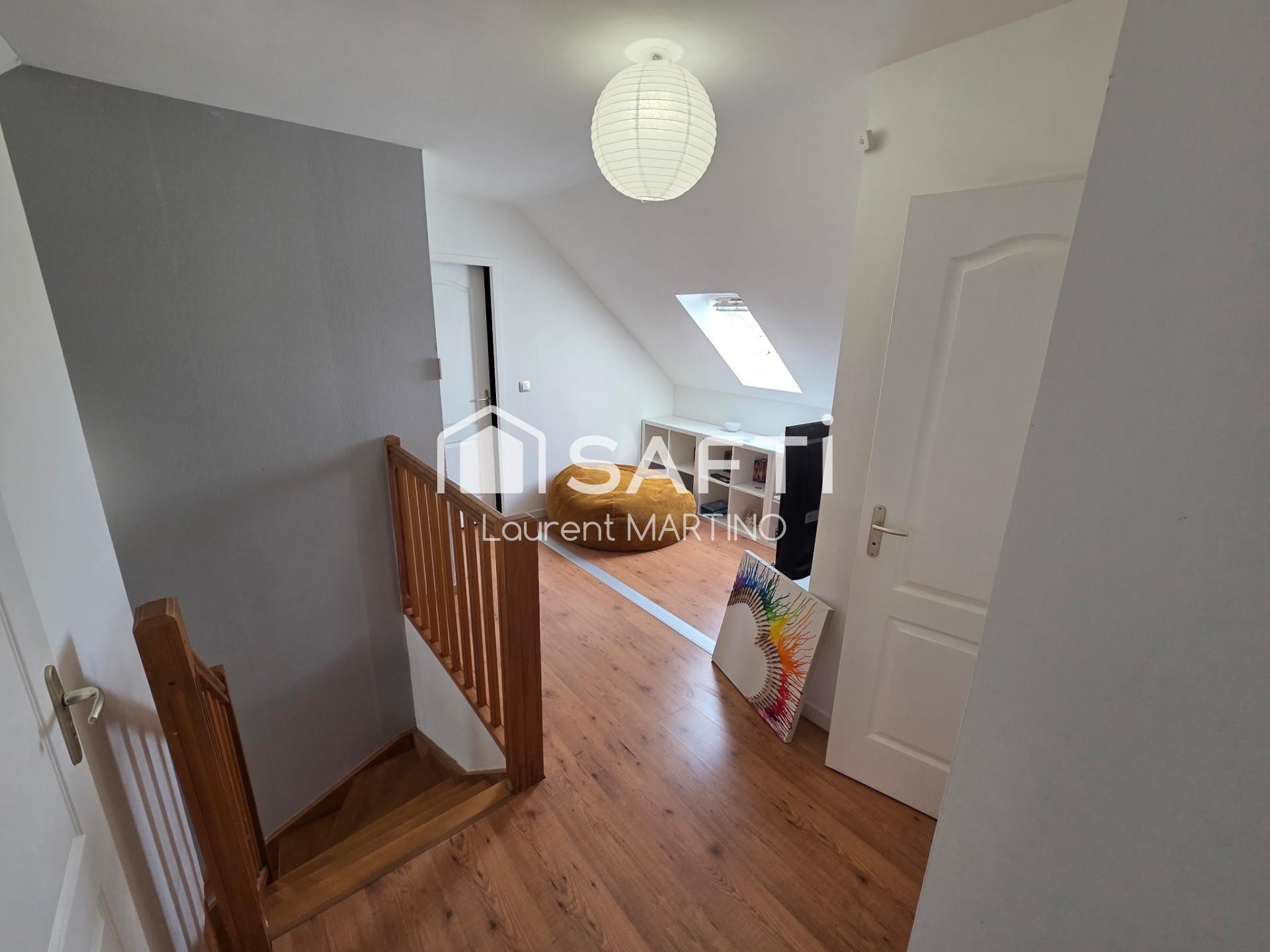 Photo SAFTI — Maison 4 pièces, 105 m² à Maignelay Montigny 5