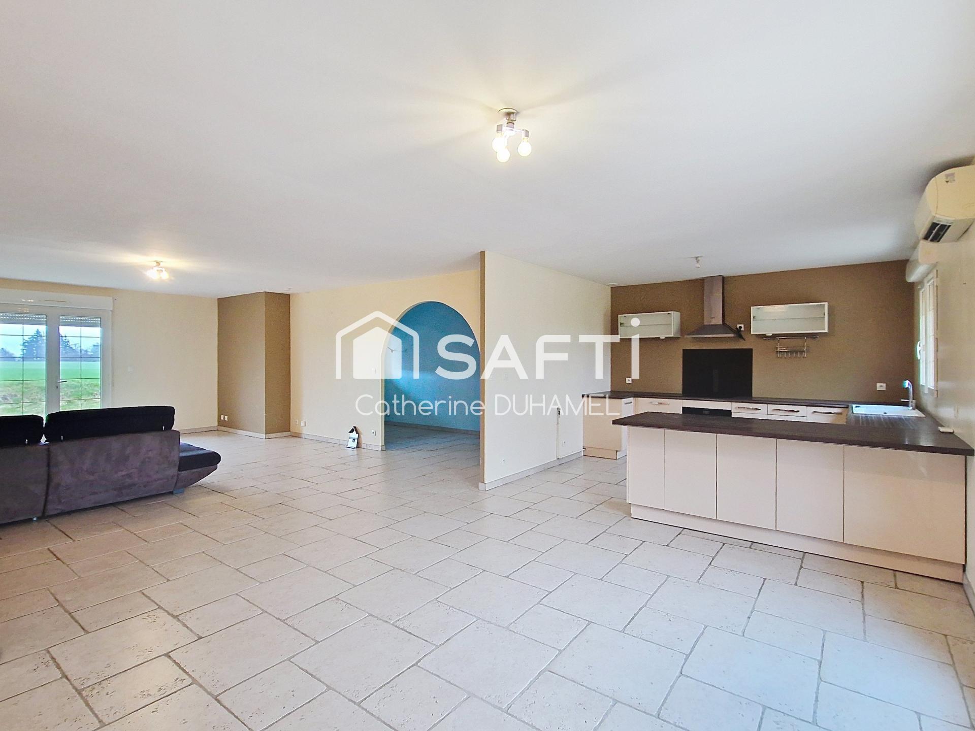 Photo SAFTI — Maison 4 pièces, 136 m² à Egriselles Le Bocage 2