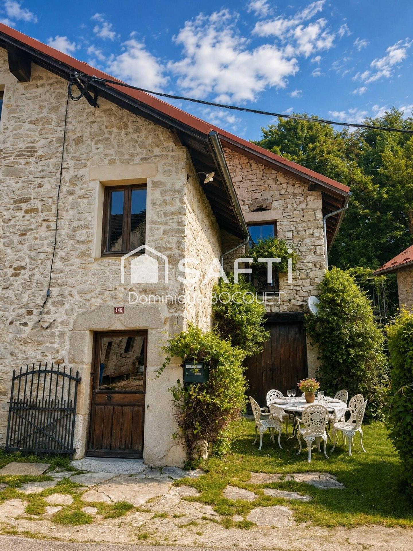 Ferme de caractère – 12 pièces – 293 m² habitables – Parc régional du Vercors