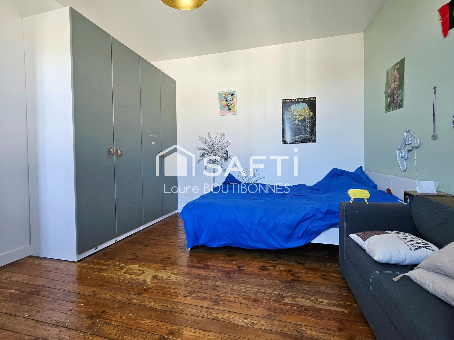 Photo SAFTI — Maison 6 pièces, 165 m² à Saint Sulpice La Pointe 5
