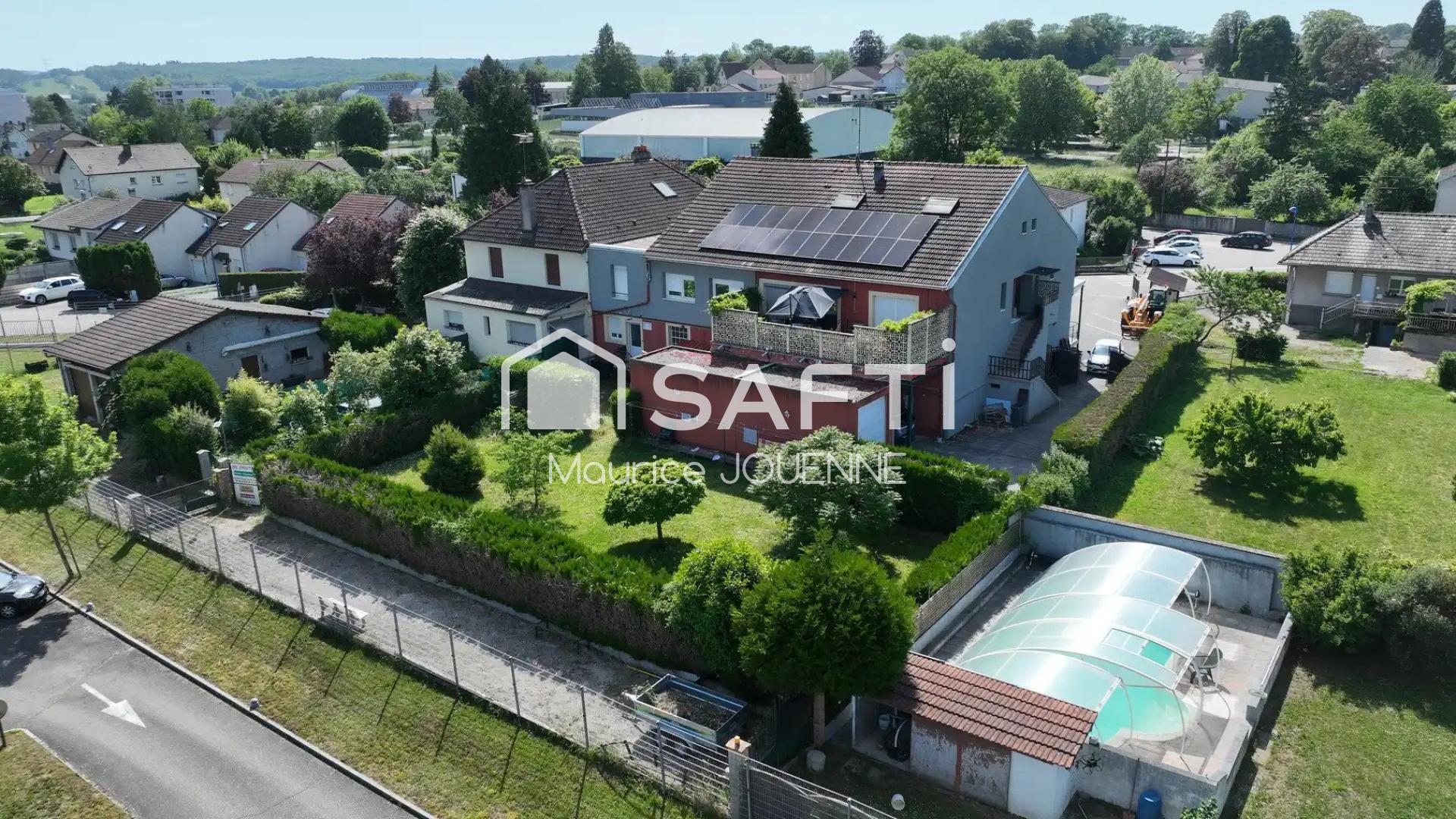 Immeuble 5 pièces 987 m² · à Mirecourt · 987 m² · 998 000 €