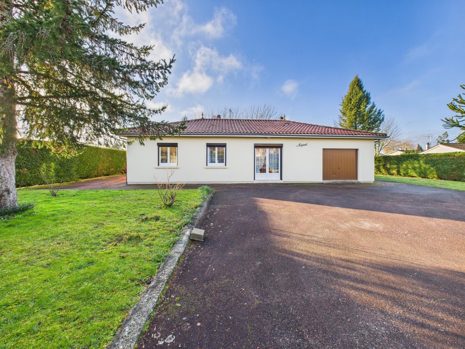 Maison 4 pièces 77 m² · à Val de Virvee · 77 m² · 211 000 €
