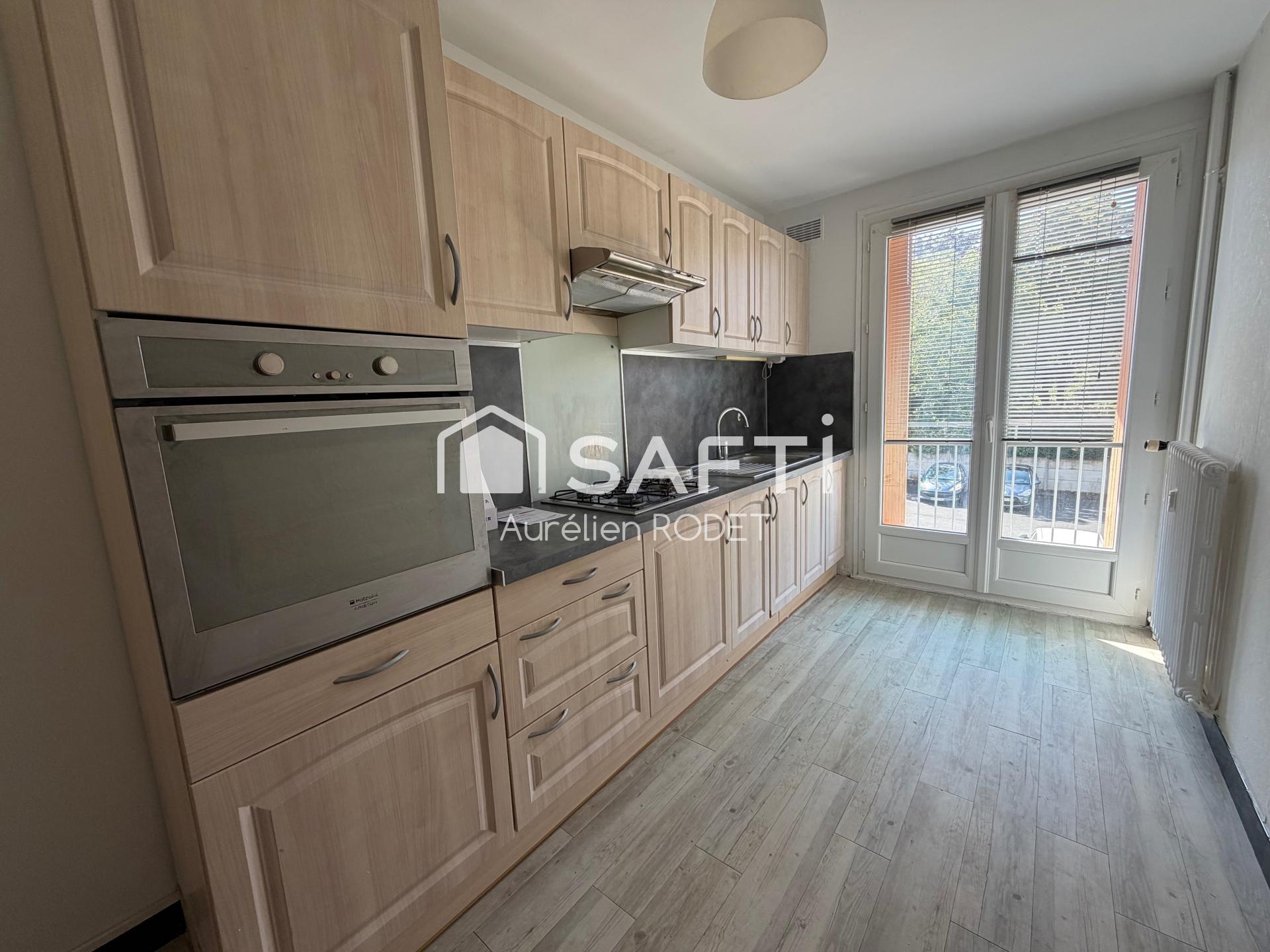 Appartement 2 pièces 51 m² · à Chateauroux · 51 m² · 59 000 €