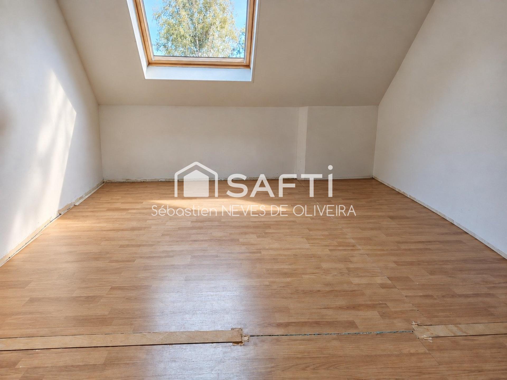 Photo SAFTI — Maison 3 pièces, 113 m² à Fontenay Tresigny 5