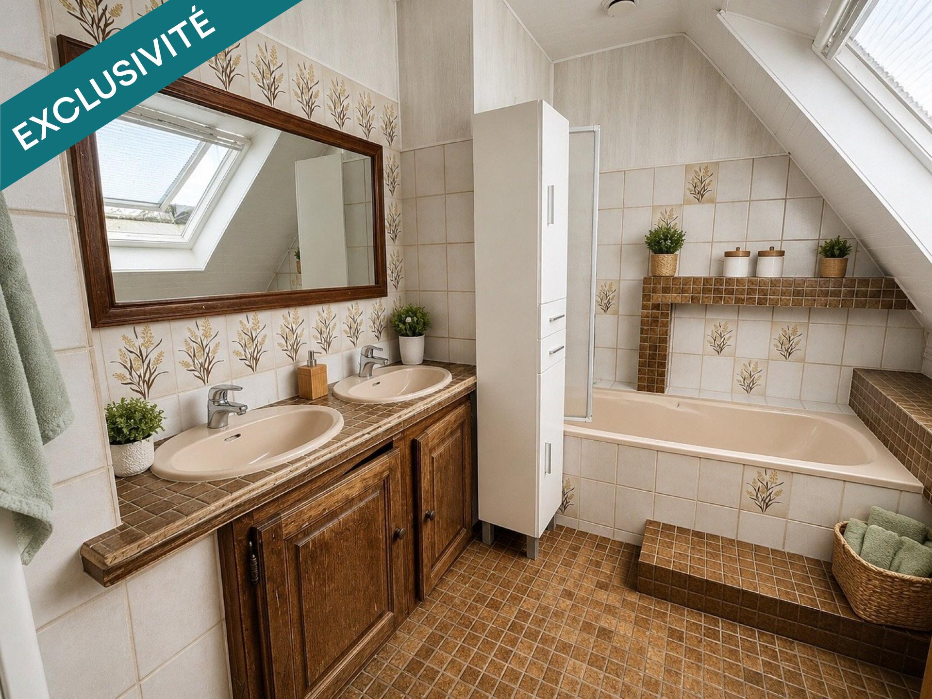 BIEVILLE BEUVILLE. Maison de 136 m² sur sous-sol.