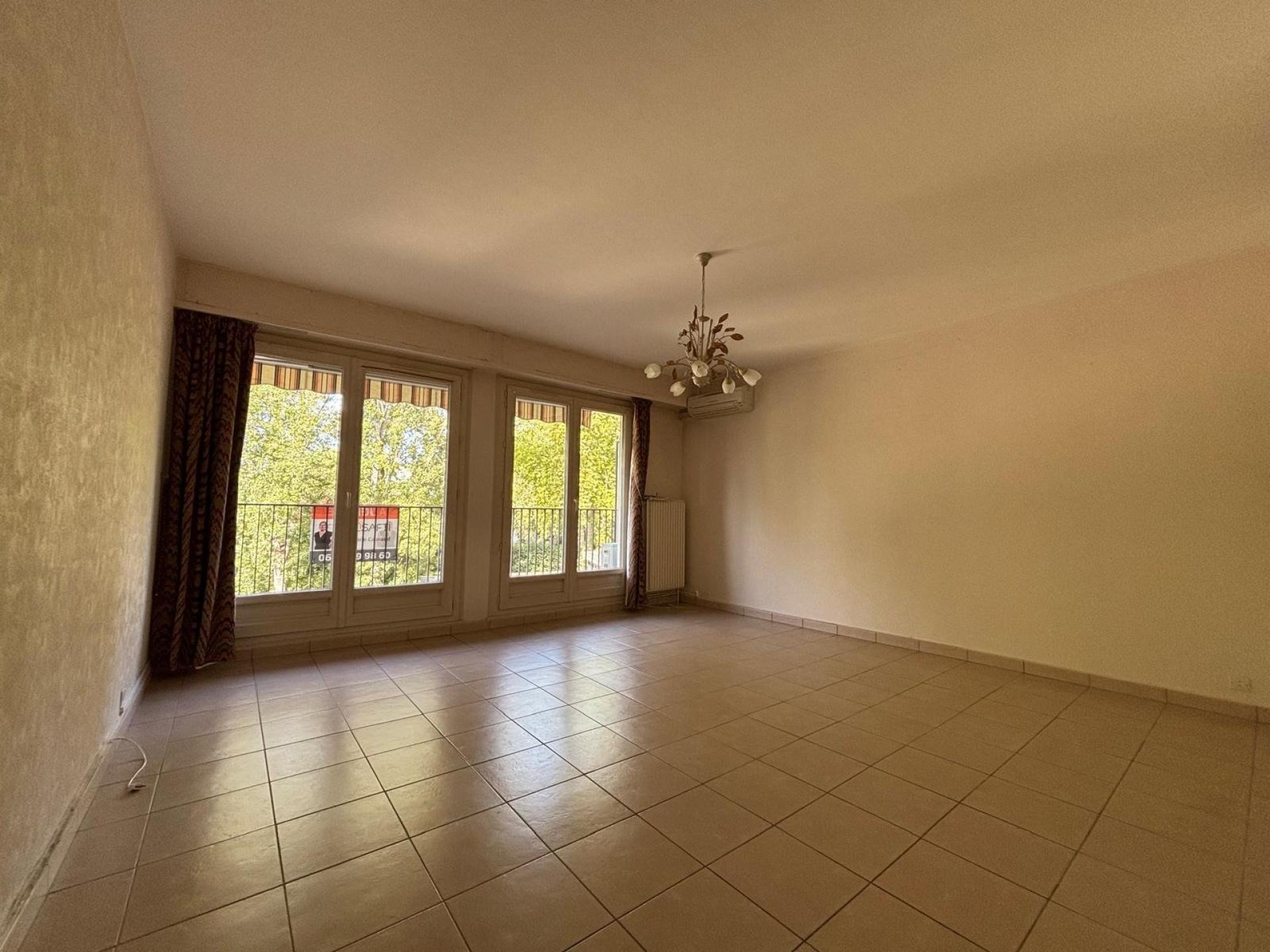 Photo SAFTI — Appartement 4 pièces, 81 m² à Bourges 3