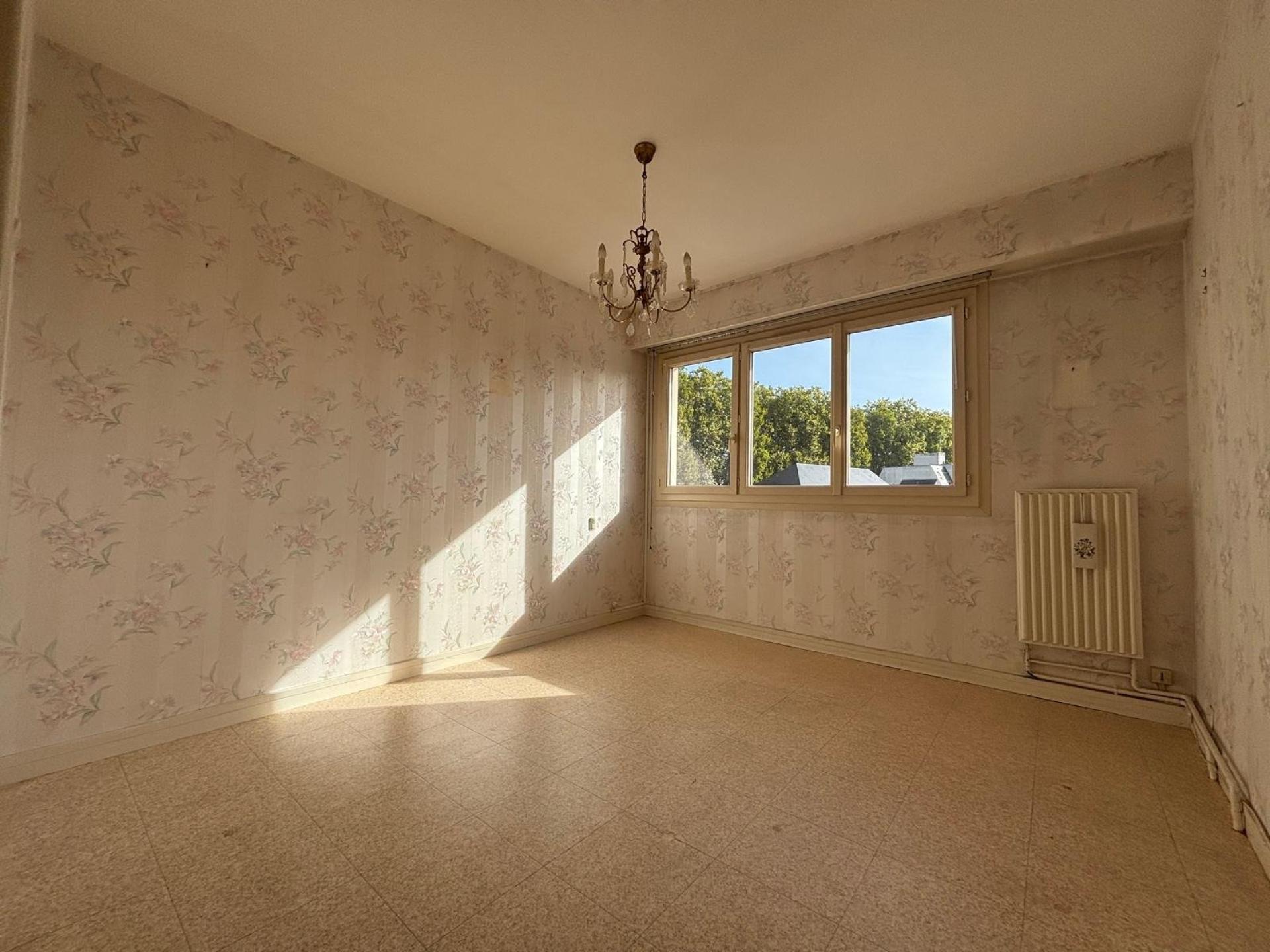 Photo SAFTI — Appartement 4 pièces, 81 m² à Bourges 5