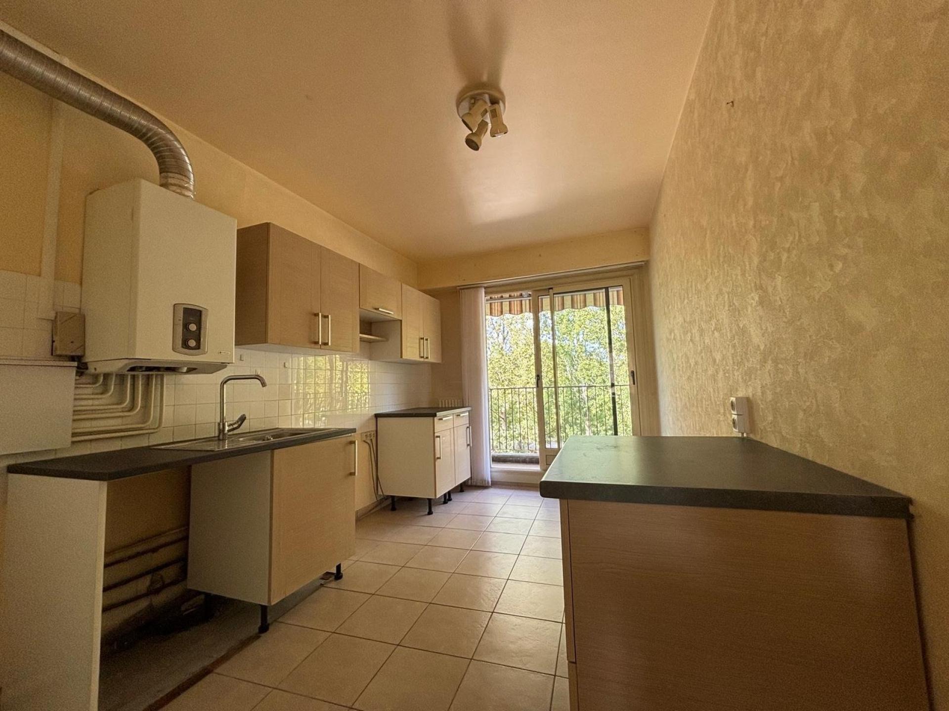 Photo SAFTI — Appartement 4 pièces, 81 m² à Bourges 2
