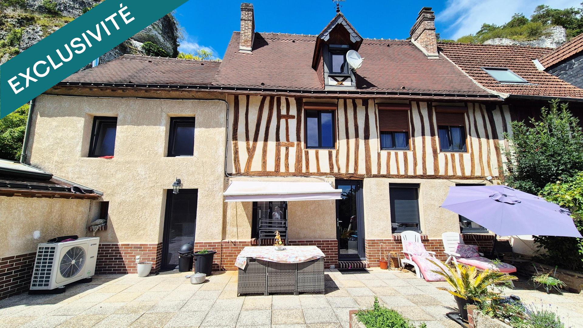 Maison mitoyenne avec terrasse idéal pour