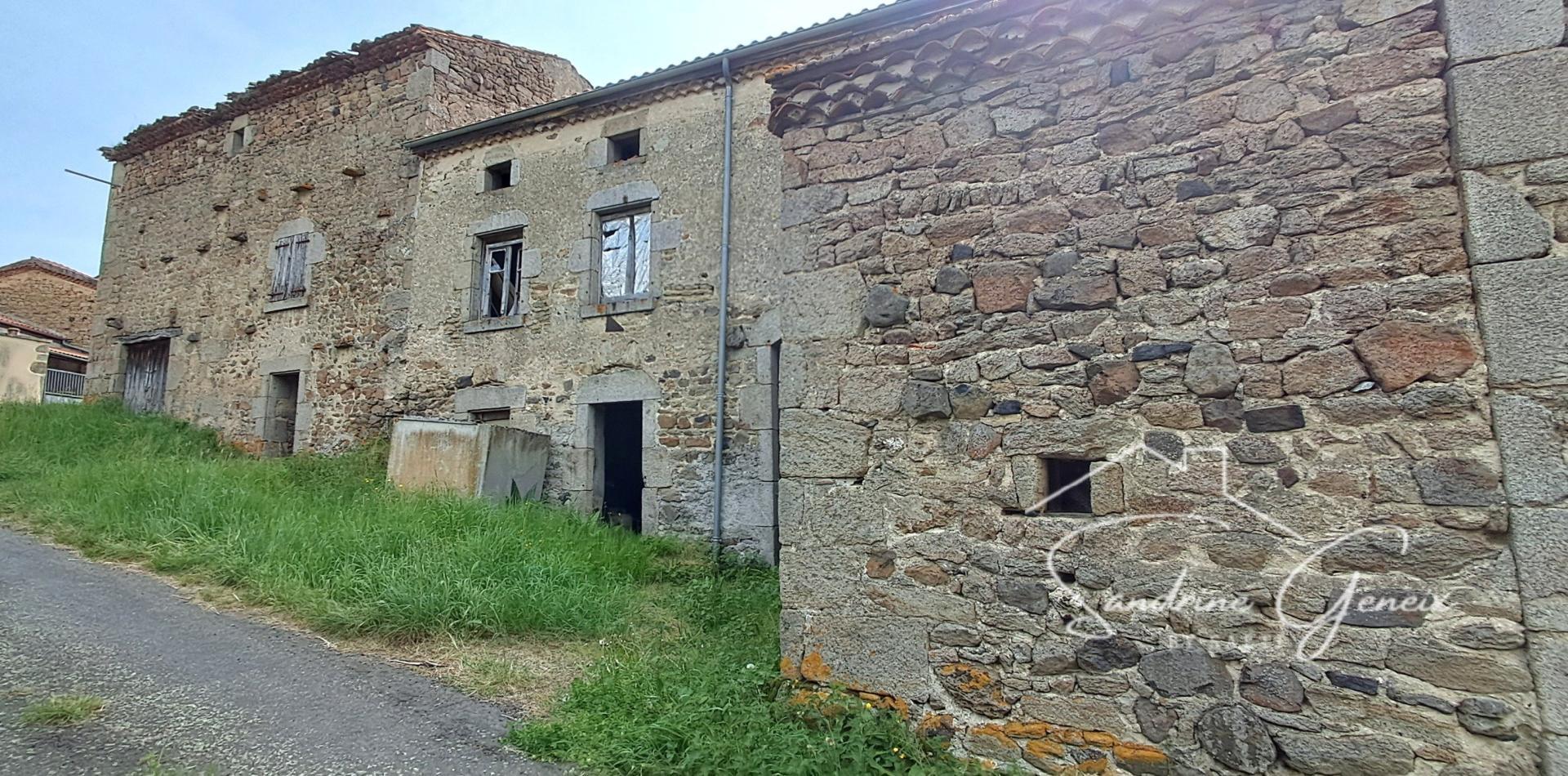 Maison et grange à rénover