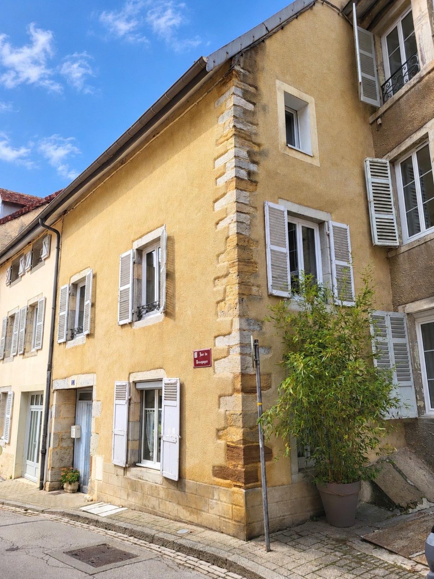 Maison 4 pièces 119 m² · à Arbois · 119 m² · 190 000 €