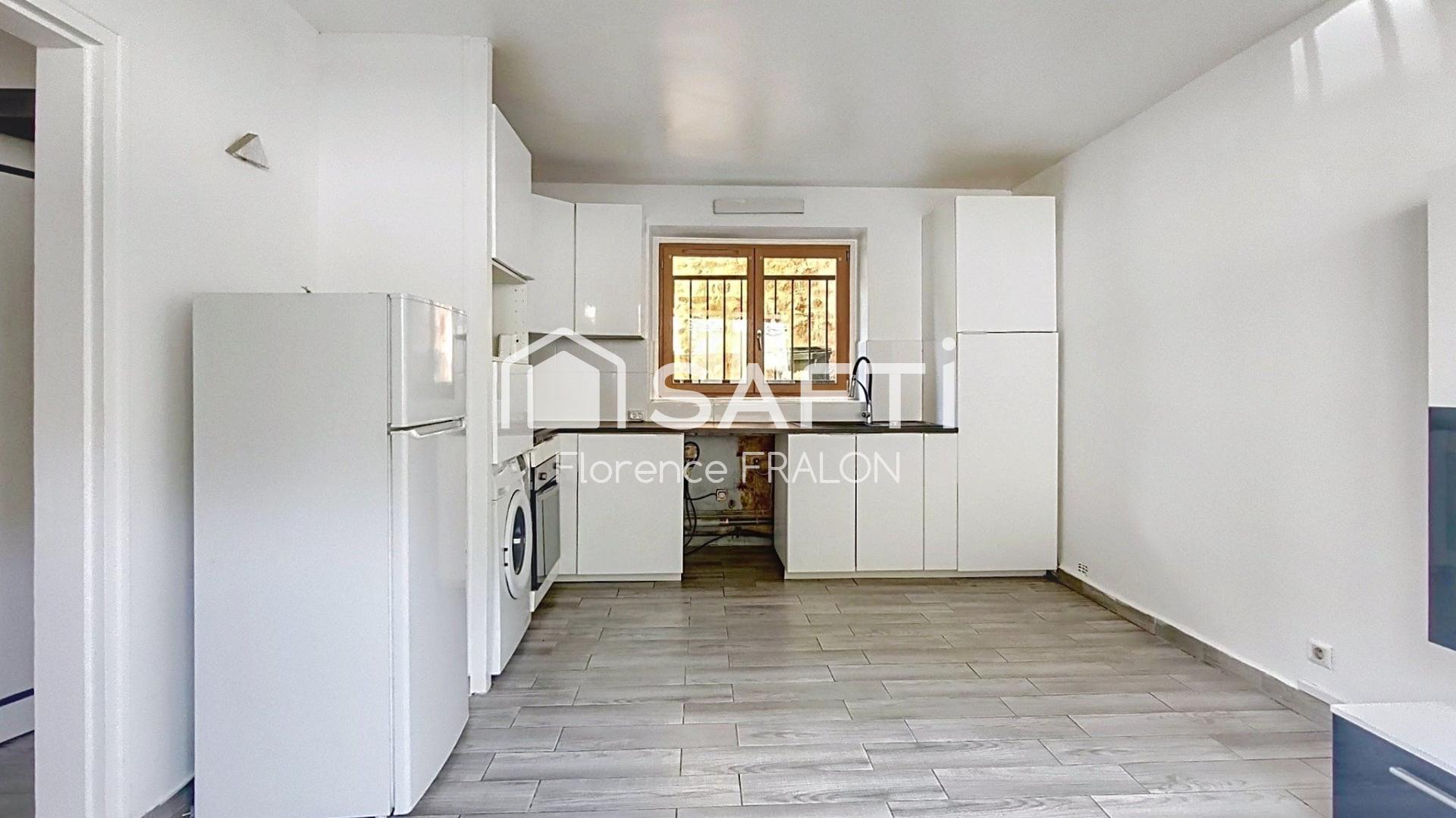 Photo SAFTI — Maison 4 pièces, 75 m² à Maule 2