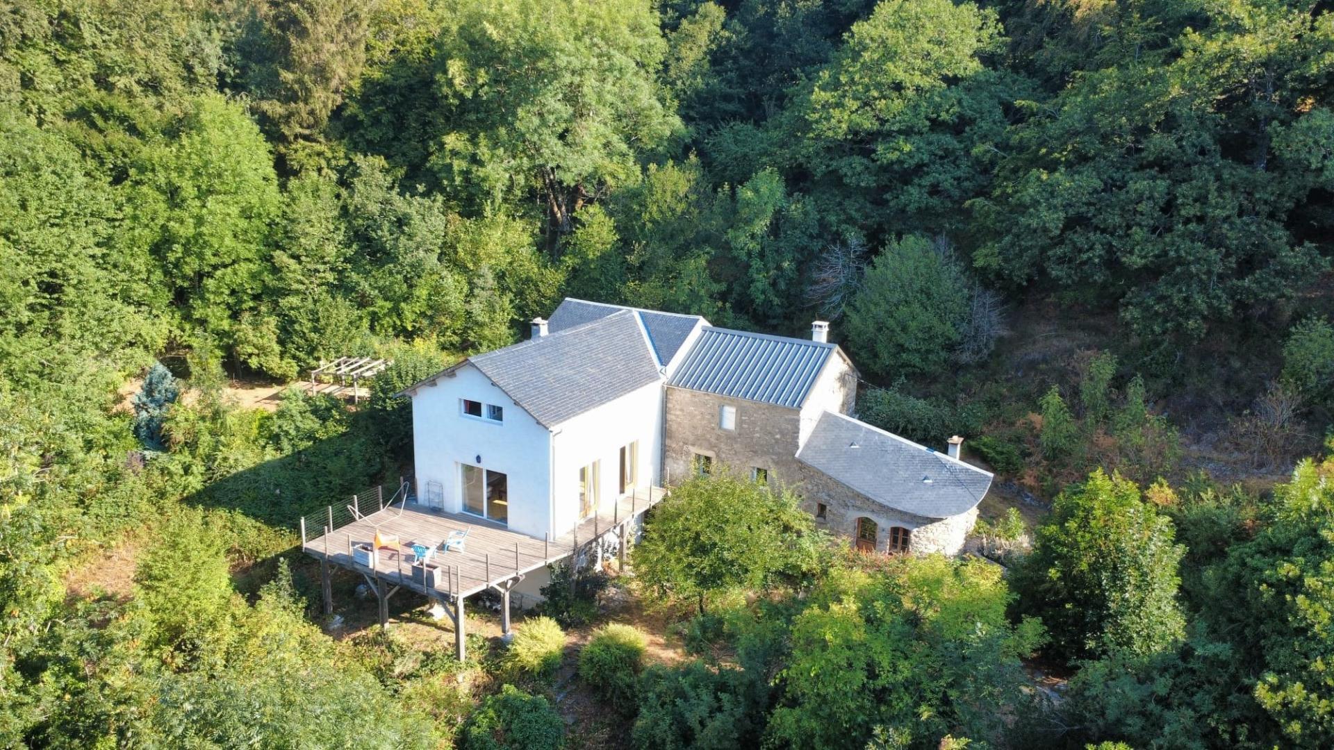 Photo SAFTI — Maison 6 pièces, 140 m² à Fraisse Sur Agout 2