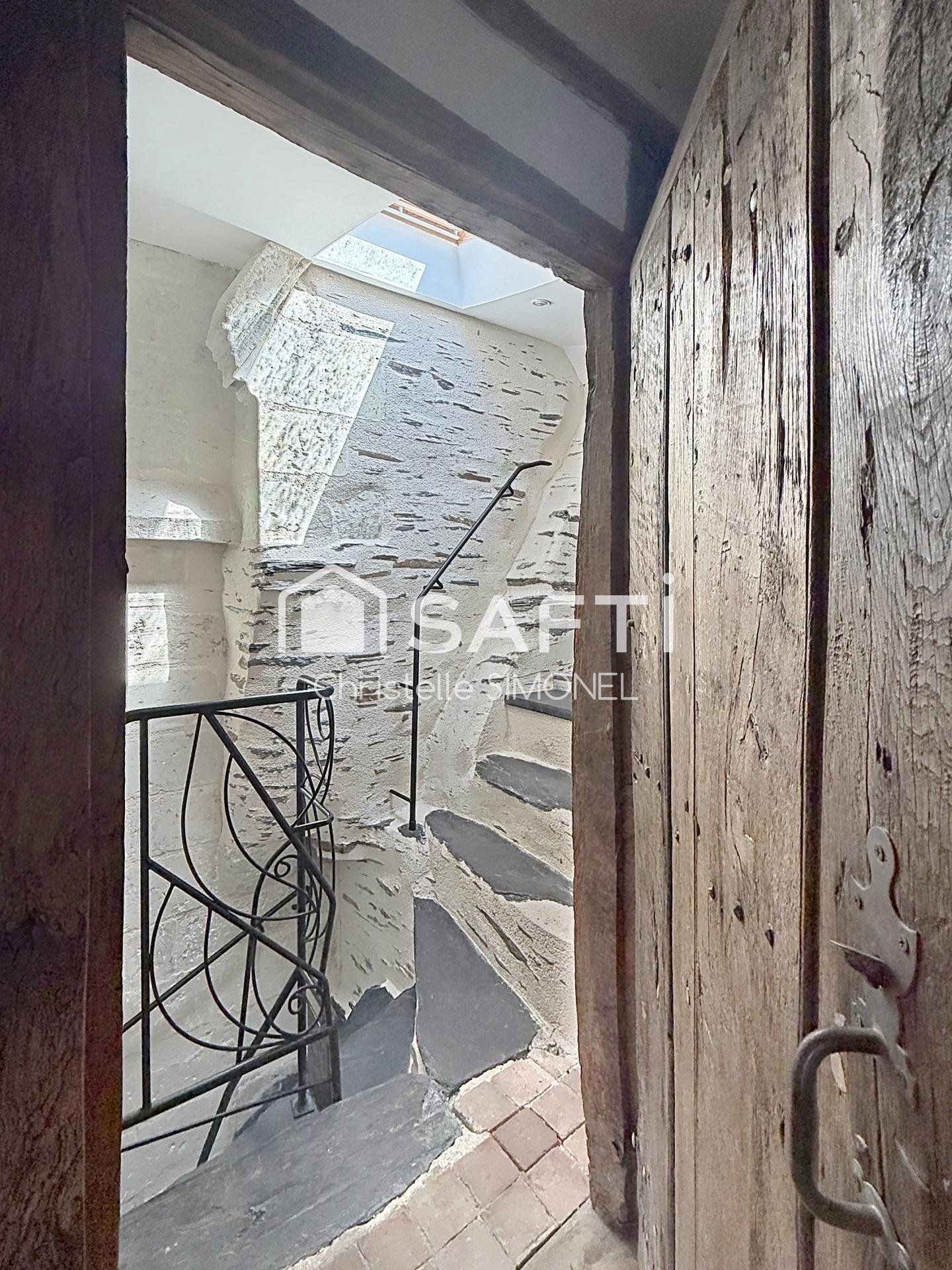 Maison 6 pièces 170 m² · à Les Ponts-de-Cé · 170 m² · 582 000 €