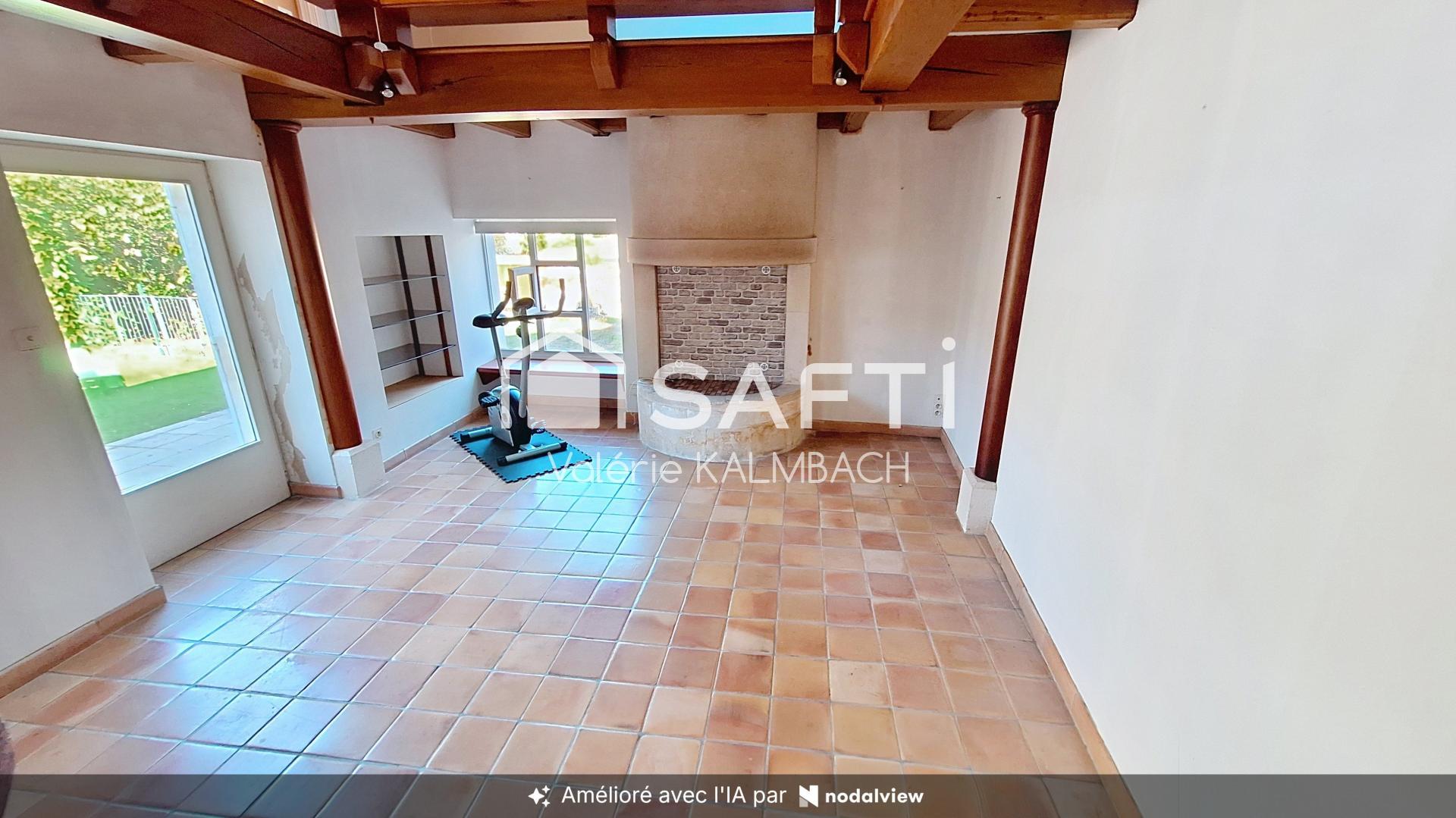 Photo SAFTI — Maison 9 pièces, 228 m² à Chateaubernard 5