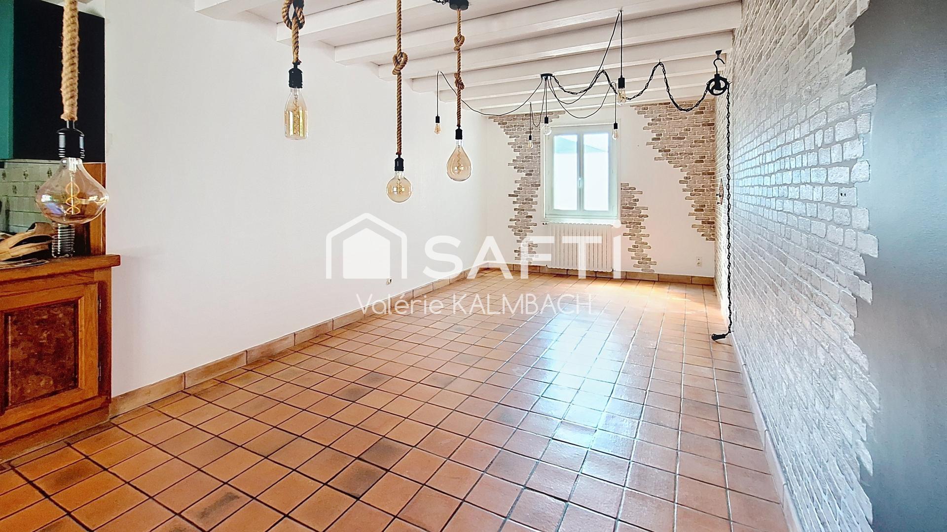 Photo SAFTI — Maison 9 pièces, 228 m² à Chateaubernard 4