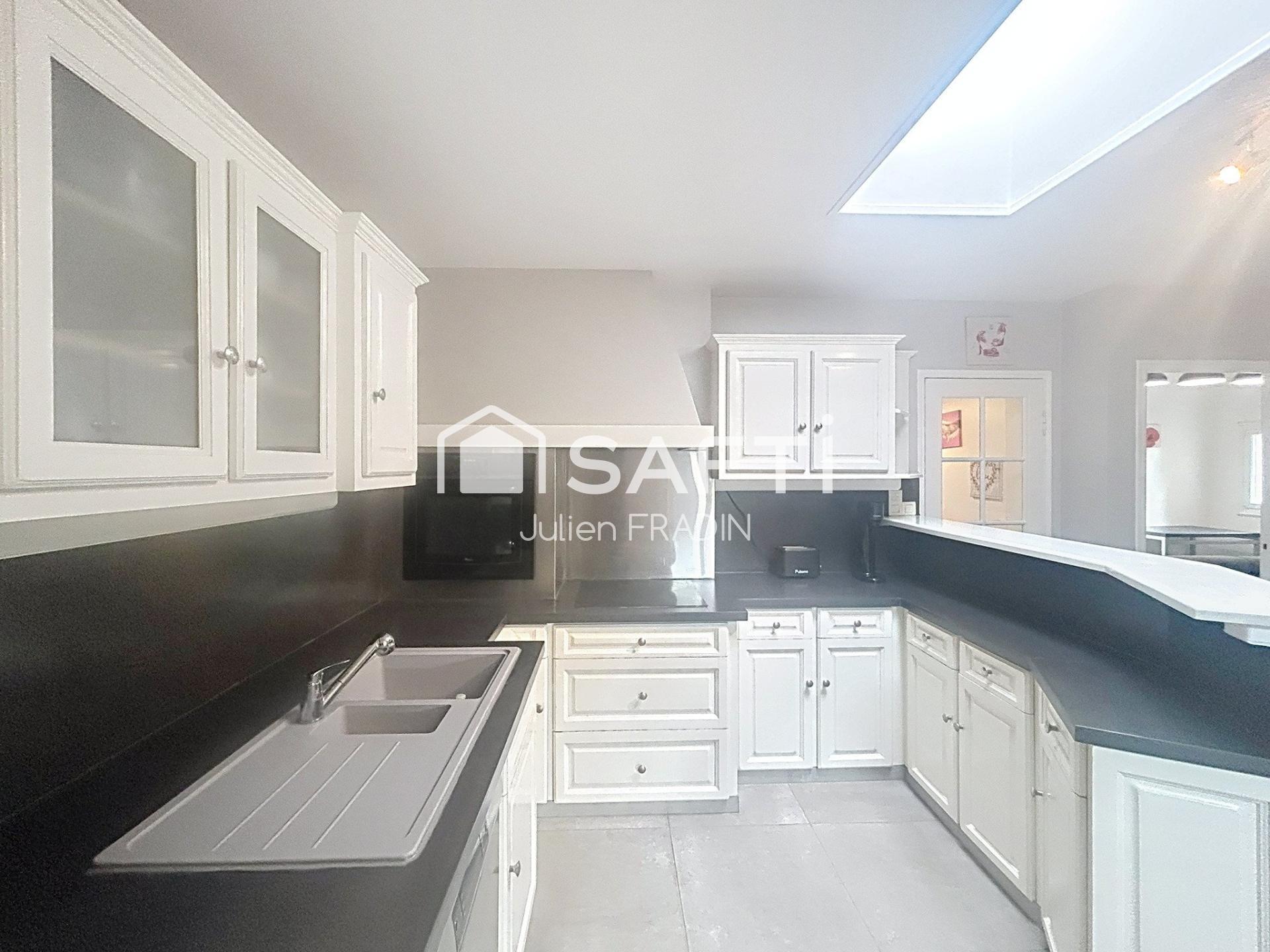 Photo SAFTI — Maison 7 pièces, 173 m² à Saint Julien De Concelles 4