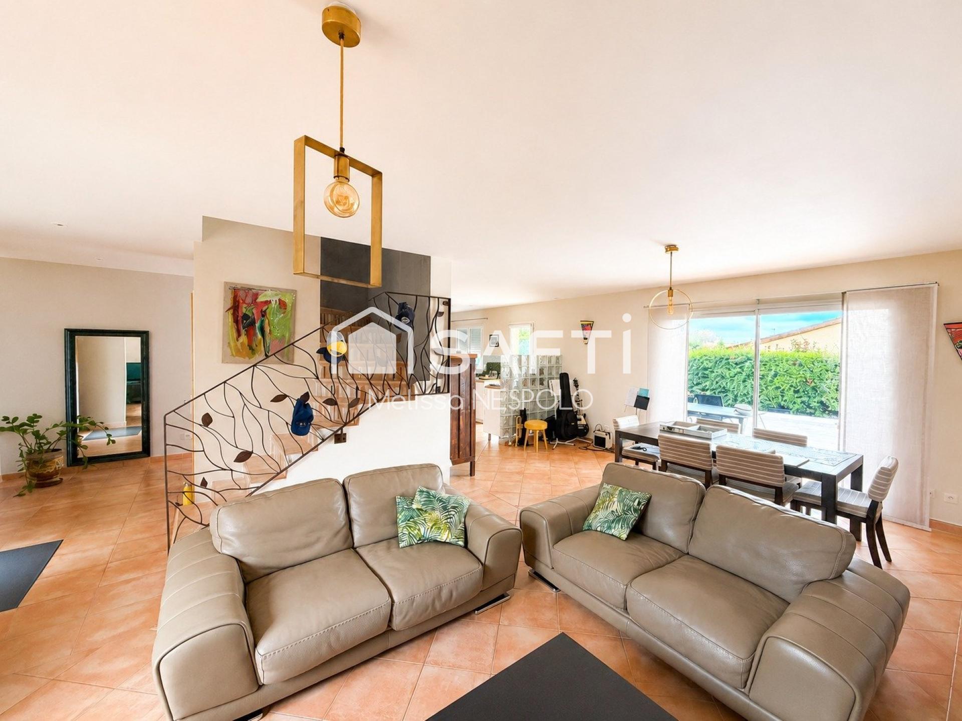 Photo SAFTI — Maison 7 pièces, 153 m² à Lherm 4
